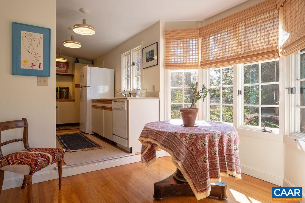 907 COTTAGE LN, CHARLOTTESVILLE, Virginia 22903, 4 Bedrooms Bedrooms, ,3 BathroomsBathrooms,Residential,907 COTTAGE LN,661152 MLS # 661152