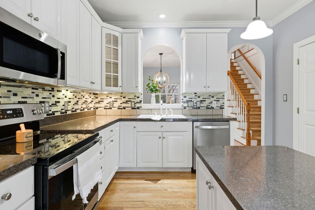 47 VILLA VIEW DR, STAUNTON, Virginia 24401, 3 Bedrooms Bedrooms, ,2 BathroomsBathrooms,Residential,47 VILLA VIEW DR,672051 MLS # 672051