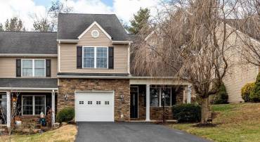 47 VILLA VIEW DR, STAUNTON, Virginia 24401, 3 Bedrooms Bedrooms, ,2 BathroomsBathrooms,Residential,47 VILLA VIEW DR,672051 MLS # 672051