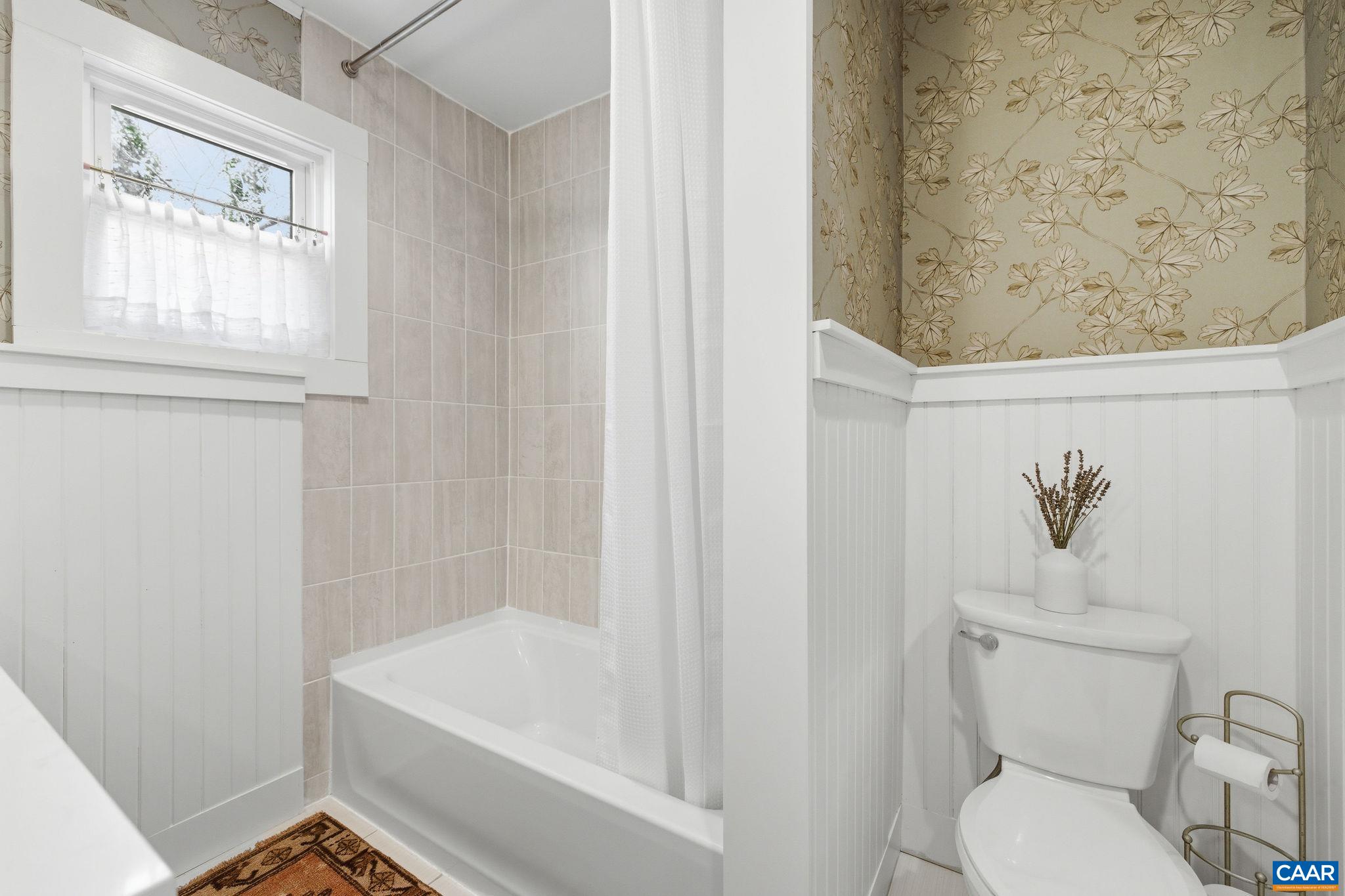 1016 ELLIOTT AVE, CHARLOTTESVILLE, Virginia 22902, 2 Bedrooms Bedrooms, ,1 BathroomBathrooms,Residential,1016 ELLIOTT AVE,674781 MLS # 674781