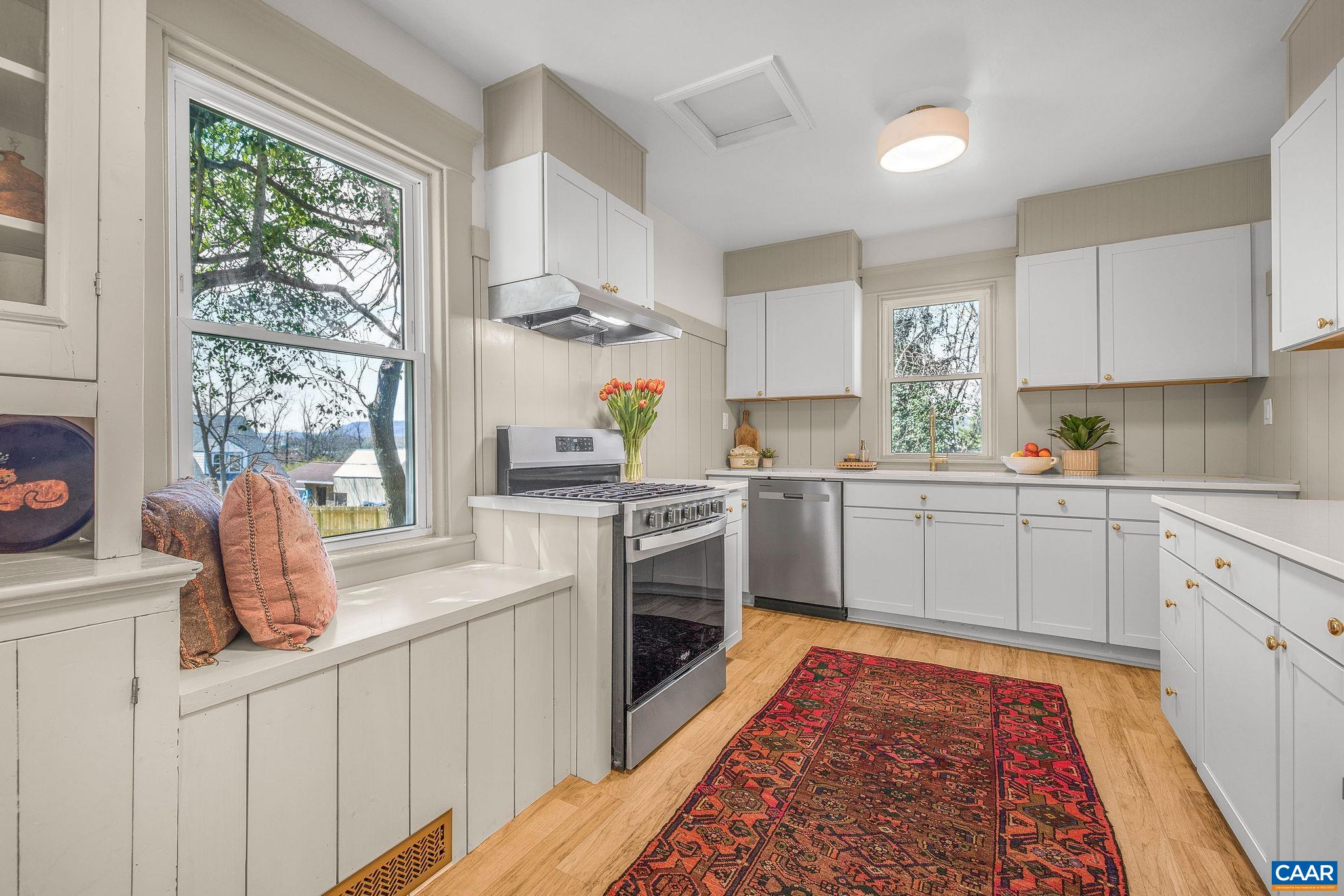 1016 ELLIOTT AVE, CHARLOTTESVILLE, Virginia 22902, 2 Bedrooms Bedrooms, ,1 BathroomBathrooms,Residential,1016 ELLIOTT AVE,674781 MLS # 674781