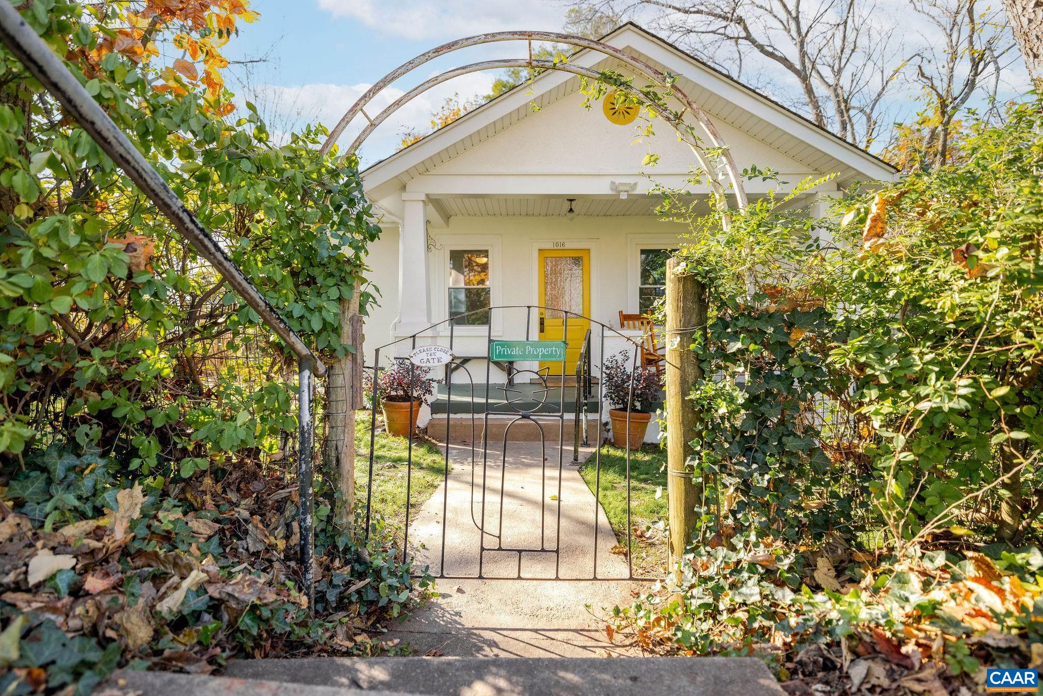 1016 ELLIOTT AVE, CHARLOTTESVILLE, Virginia 22902, 2 Bedrooms Bedrooms, ,1 BathroomBathrooms,Residential,1016 ELLIOTT AVE,674781 MLS # 674781