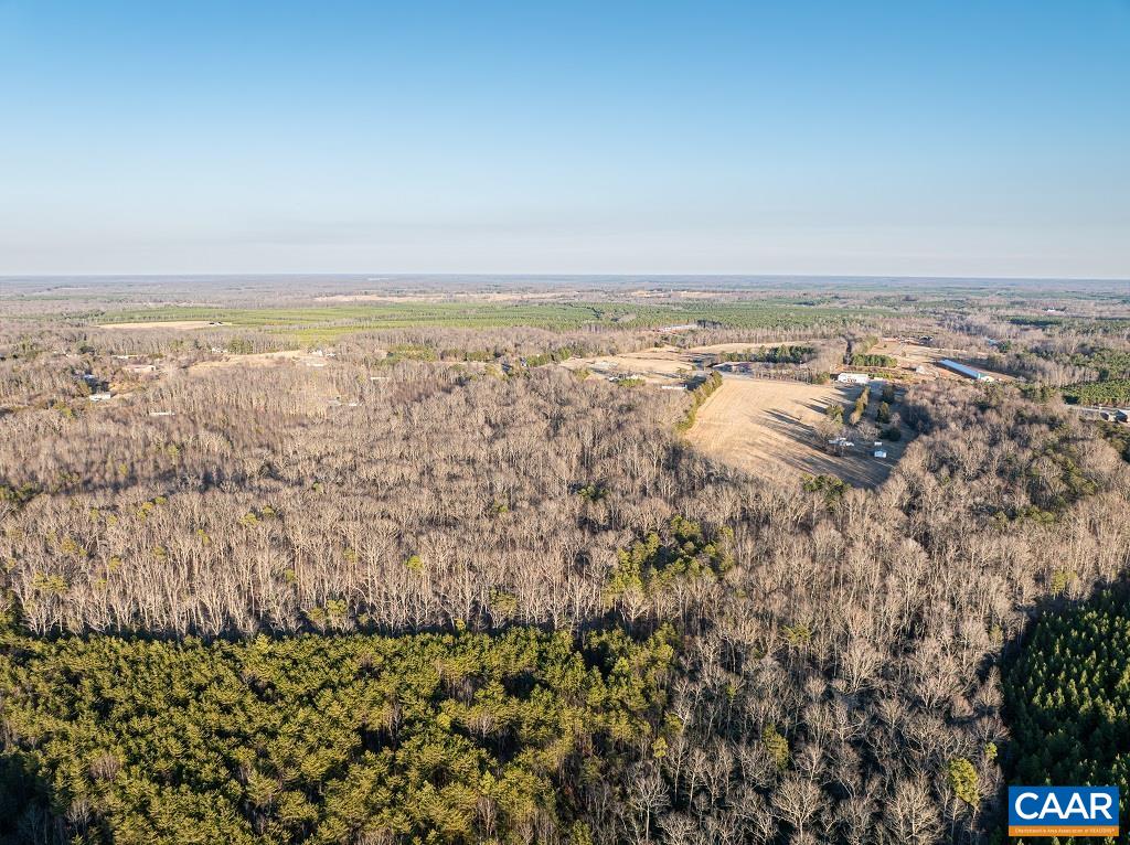 25805 N JAMES MADISON HWY, NEW CANTON, Virginia 23123, 3 Bedrooms Bedrooms, ,1 BathroomBathrooms,Residential,A Rare Piece of History and Acreage Awaits You! Es,25805 N JAMES MADISON HWY,675053 MLS # 675053