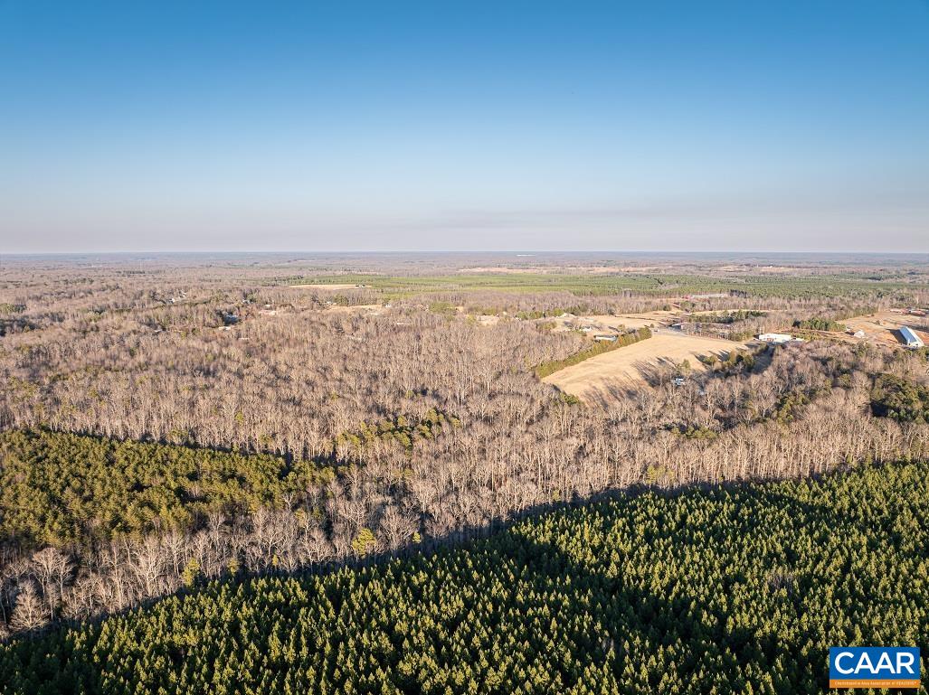 25805 N JAMES MADISON HWY, NEW CANTON, Virginia 23123, 3 Bedrooms Bedrooms, ,1 BathroomBathrooms,Residential,A Rare Piece of History and Acreage Awaits You! Es,25805 N JAMES MADISON HWY,675053 MLS # 675053