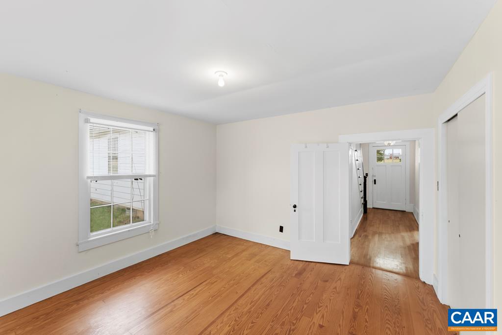25805 N JAMES MADISON HWY, NEW CANTON, Virginia 23123, 3 Bedrooms Bedrooms, ,1 BathroomBathrooms,Residential,A Rare Piece of History and Acreage Awaits You! Es,25805 N JAMES MADISON HWY,675053 MLS # 675053