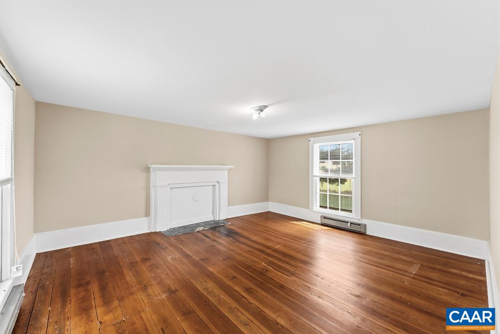 25805 N JAMES MADISON HWY, NEW CANTON, Virginia 23123, 3 Bedrooms Bedrooms, ,1 BathroomBathrooms,Residential,A Rare Piece of History and Acreage Awaits You! Es,25805 N JAMES MADISON HWY,675053 MLS # 675053