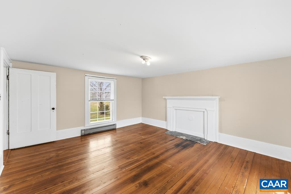25805 N JAMES MADISON HWY, NEW CANTON, Virginia 23123, 3 Bedrooms Bedrooms, ,1 BathroomBathrooms,Residential,A Rare Piece of History and Acreage Awaits You! Es,25805 N JAMES MADISON HWY,675053 MLS # 675053