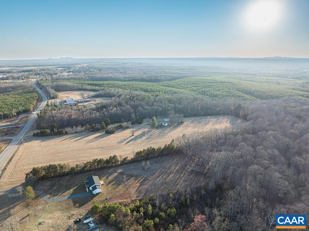 25805 N JAMES MADISON HWY, NEW CANTON, Virginia 23123, 3 Bedrooms Bedrooms, ,1 BathroomBathrooms,Residential,A Rare Piece of History and Acreage Awaits You! Es,25805 N JAMES MADISON HWY,675053 MLS # 675053