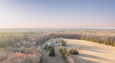 25805 N JAMES MADISON HWY, NEW CANTON, Virginia 23123, 3 Bedrooms Bedrooms, ,1 BathroomBathrooms,Residential,A Rare Piece of History and Acreage Awaits You! Es,25805 N JAMES MADISON HWY,675053 MLS # 675053