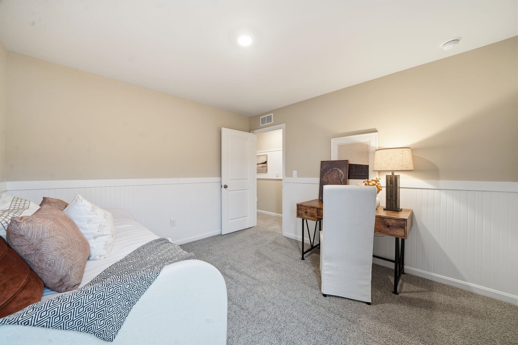 126 MEADOW RIDGE WAY, STAUNTON, Virginia 24401, 4 Bedrooms Bedrooms, ,2 BathroomsBathrooms,Residential,126 MEADOW RIDGE WAY,675054 MLS # 675054