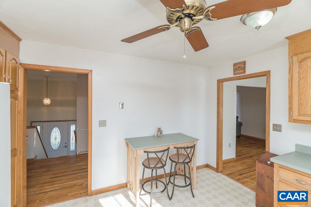 43 DOGWOOD RD, STUARTS DRAFT, Virginia 24477, 4 Bedrooms Bedrooms, ,3 BathroomsBathrooms,Residential,43 DOGWOOD RD,675063 MLS # 675063 43 DOGWOOD RD, STUARTS DRAFT, Virginia 24477, 4 Bedrooms Bedrooms, ,3 BathroomsBathrooms,Residential,43 DOGWOOD RD,675063 MLS # 675063