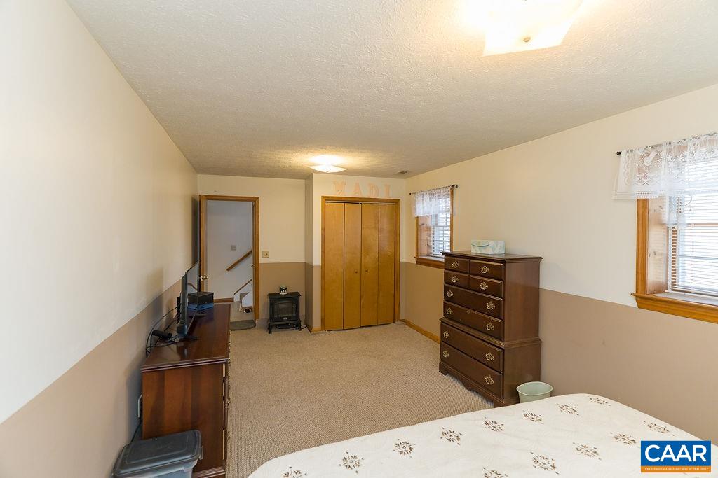 43 DOGWOOD RD, STUARTS DRAFT, Virginia 24477, 4 Bedrooms Bedrooms, ,3 BathroomsBathrooms,Residential,43 DOGWOOD RD,675063 MLS # 675063 43 DOGWOOD RD, STUARTS DRAFT, Virginia 24477, 4 Bedrooms Bedrooms, ,3 BathroomsBathrooms,Residential,43 DOGWOOD RD,675063 MLS # 675063