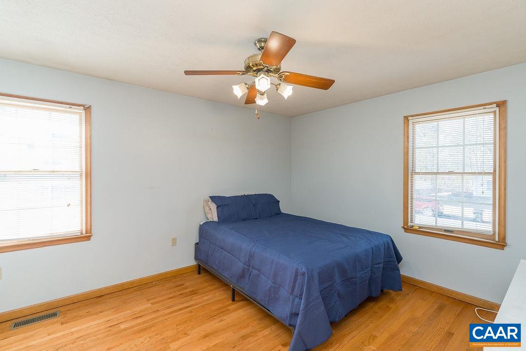 43 DOGWOOD RD, STUARTS DRAFT, Virginia 24477, 4 Bedrooms Bedrooms, ,3 BathroomsBathrooms,Residential,43 DOGWOOD RD,675063 MLS # 675063 43 DOGWOOD RD, STUARTS DRAFT, Virginia 24477, 4 Bedrooms Bedrooms, ,3 BathroomsBathrooms,Residential,43 DOGWOOD RD,675063 MLS # 675063