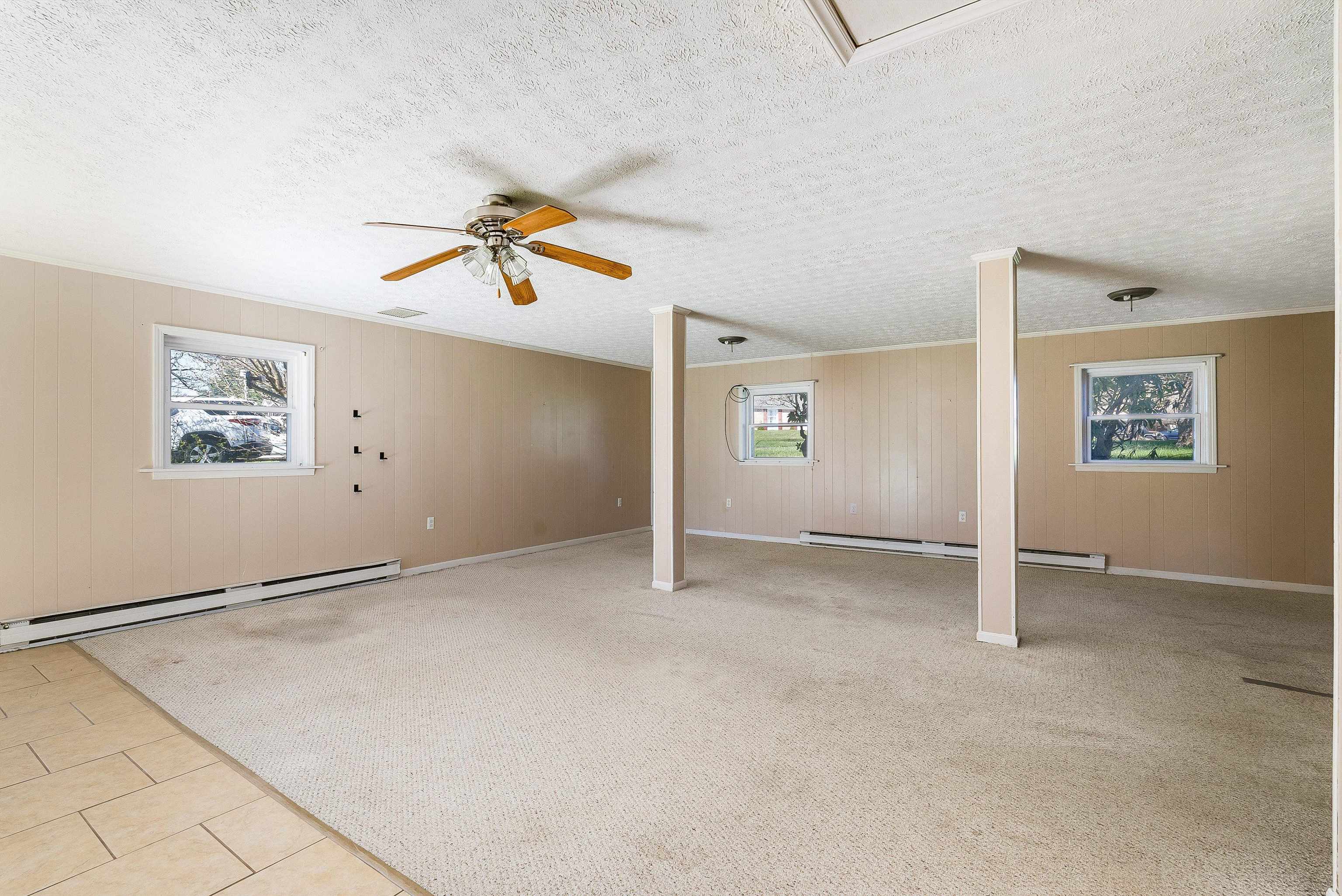 28 BRIGHTON CT, STUARTS DRAFT, Virginia 24477, 3 Bedrooms Bedrooms, ,2 BathroomsBathrooms,Residential,28 BRIGHTON CT,675068 MLS # 675068