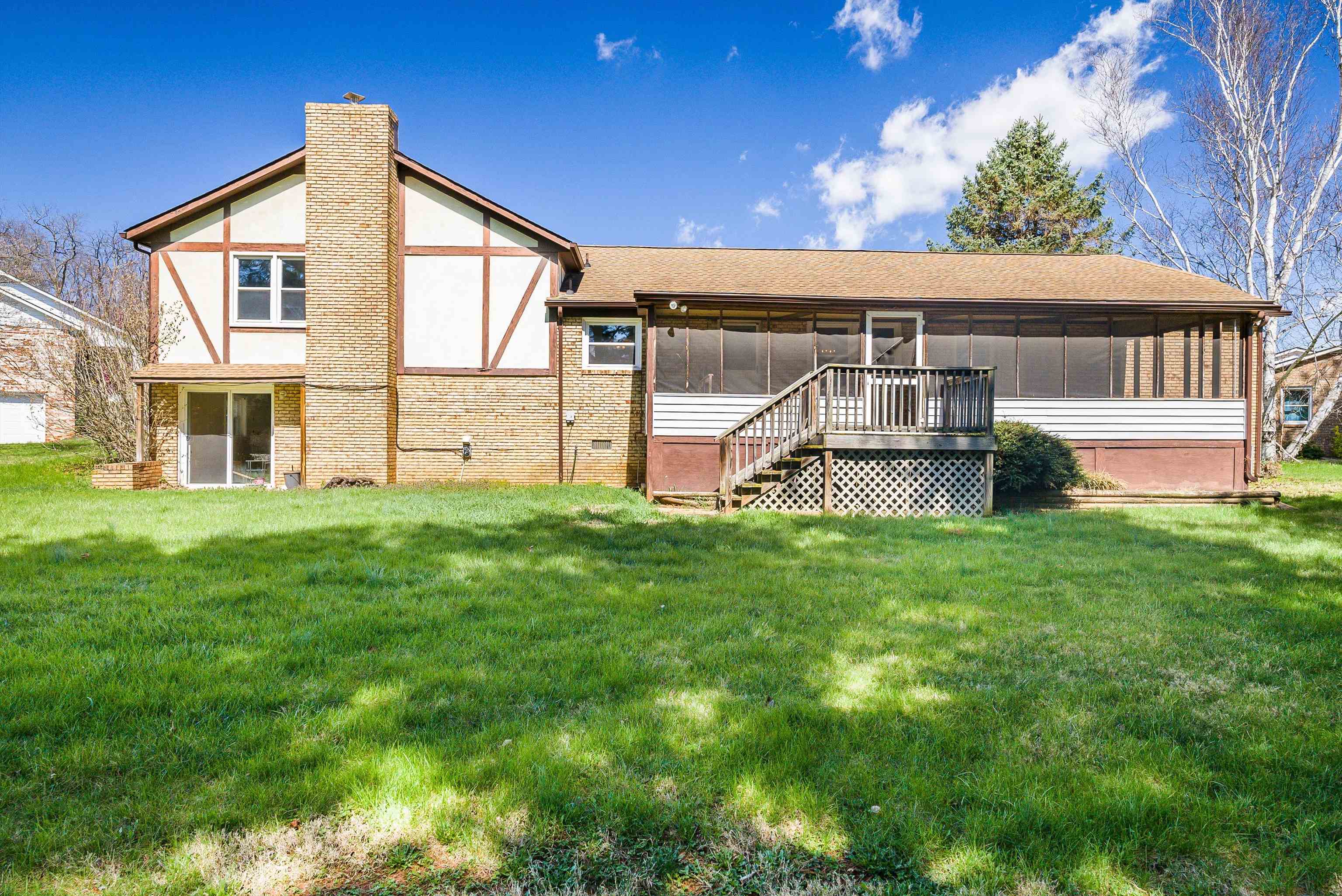 28 BRIGHTON CT, STUARTS DRAFT, Virginia 24477, 3 Bedrooms Bedrooms, ,2 BathroomsBathrooms,Residential,28 BRIGHTON CT,675068 MLS # 675068