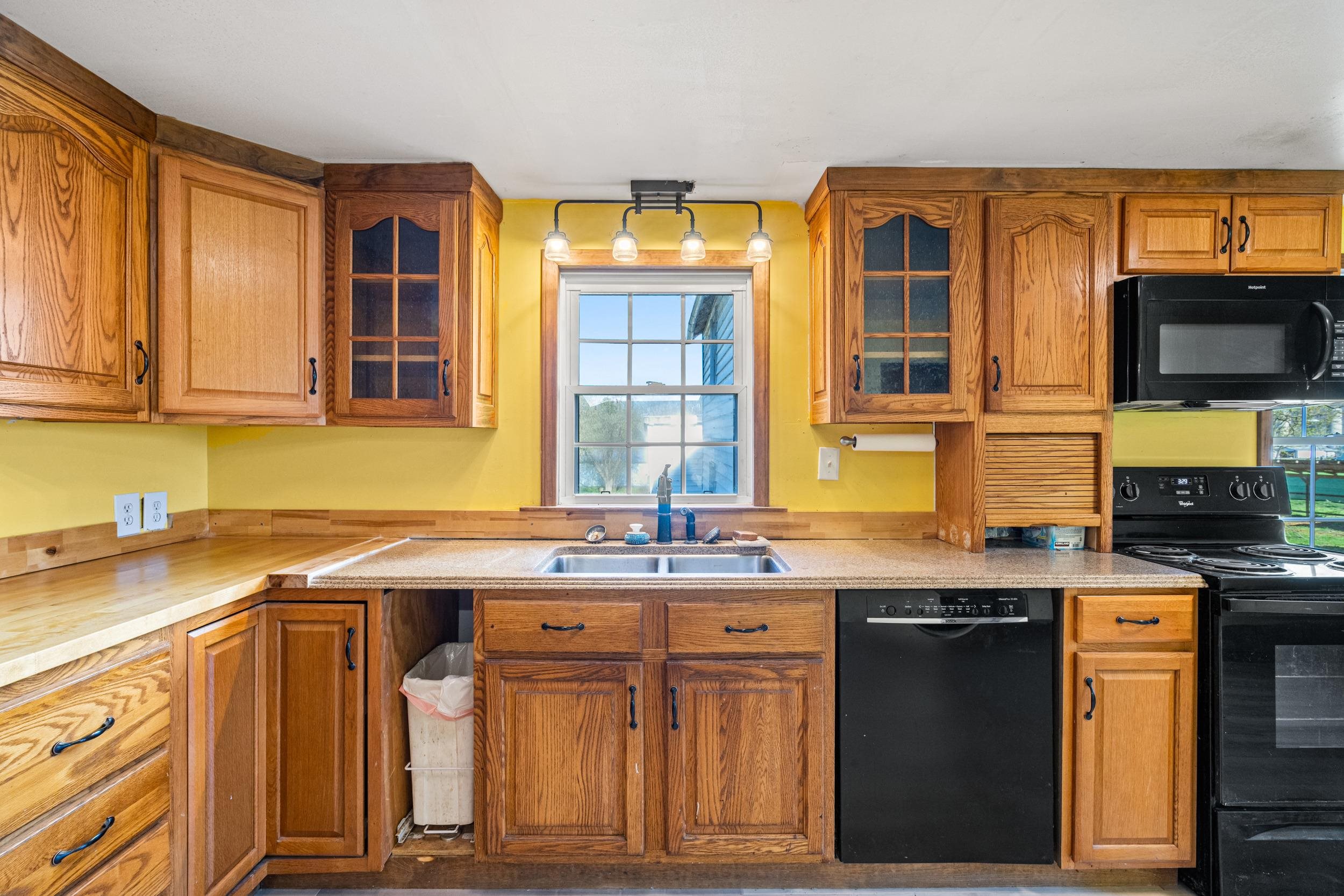 9783 PORT REPUBLIC RD, PORT REPUBLIC, Virginia 24471, 3 Bedrooms Bedrooms, ,1 BathroomBathrooms,Residential,9783 Port Republic Rd, Port Republic, VA 24471,9783 PORT REPUBLIC RD,675079 MLS # 675079 9783 PORT REPUBLIC RD, PORT REPUBLIC, Virginia 24471, 3 Bedrooms Bedrooms, ,1 BathroomBathrooms,Residential,9783 Port Republic Rd, Port Republic, VA 24471,9783 PORT REPUBLIC RD,675079 MLS # 675079