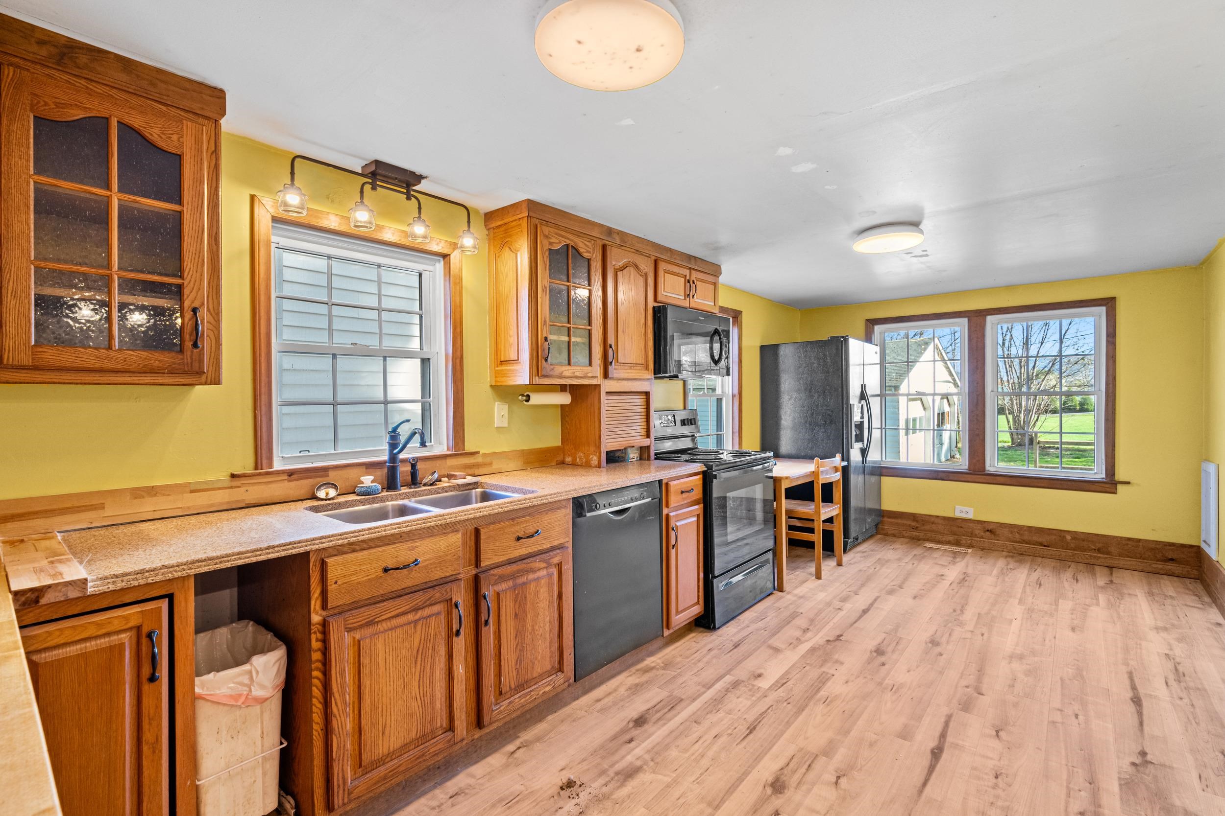 9783 PORT REPUBLIC RD, PORT REPUBLIC, Virginia 24471, 3 Bedrooms Bedrooms, ,1 BathroomBathrooms,Residential,9783 Port Republic Rd, Port Republic, VA 24471,9783 PORT REPUBLIC RD,675079 MLS # 675079 9783 PORT REPUBLIC RD, PORT REPUBLIC, Virginia 24471, 3 Bedrooms Bedrooms, ,1 BathroomBathrooms,Residential,9783 Port Republic Rd, Port Republic, VA 24471,9783 PORT REPUBLIC RD,675079 MLS # 675079