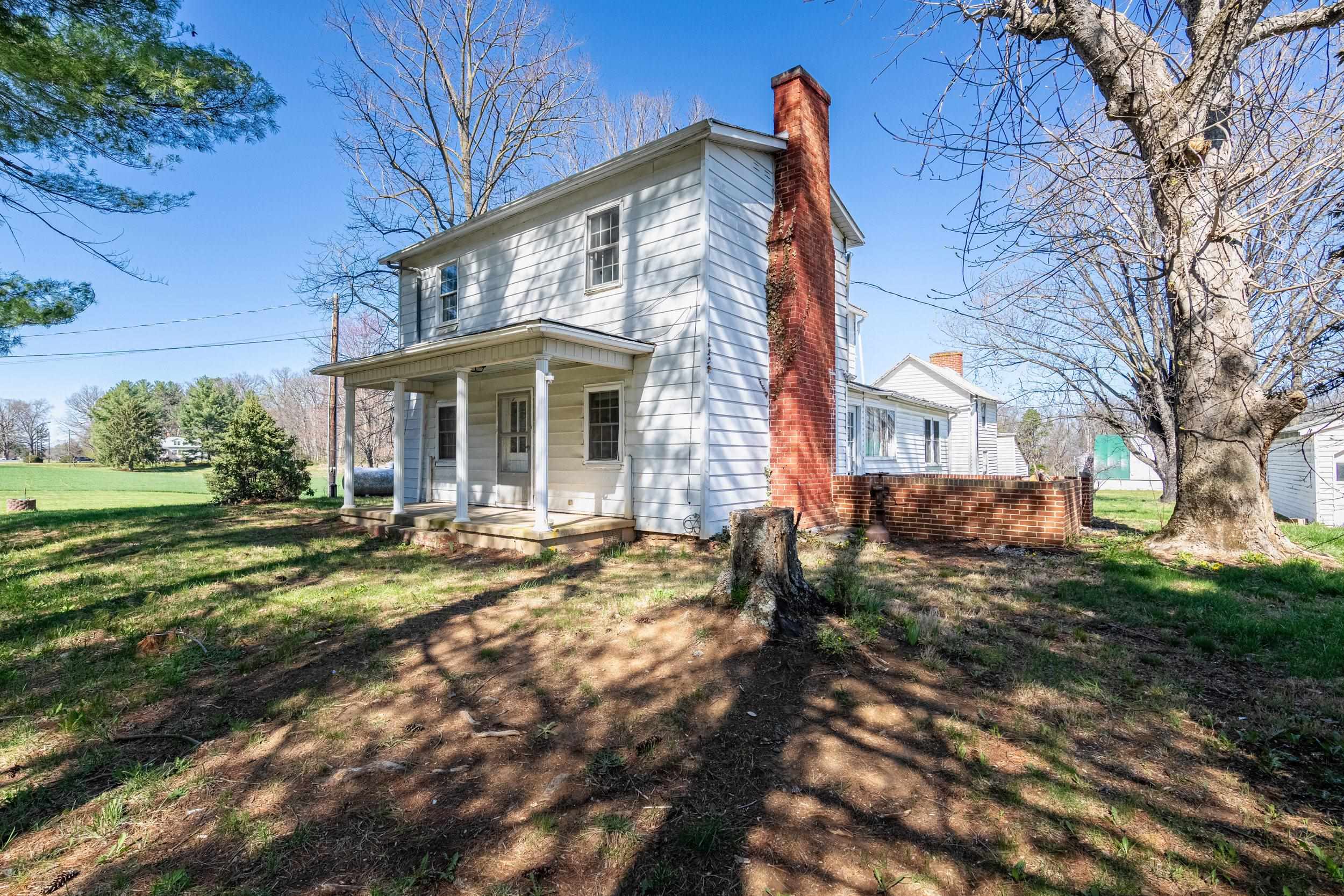 9783 PORT REPUBLIC RD, PORT REPUBLIC, Virginia 24471, 3 Bedrooms Bedrooms, ,1 BathroomBathrooms,Residential,9783 Port Republic Rd, Port Republic, VA 24471,9783 PORT REPUBLIC RD,675079 MLS # 675079 9783 PORT REPUBLIC RD, PORT REPUBLIC, Virginia 24471, 3 Bedrooms Bedrooms, ,1 BathroomBathrooms,Residential,9783 Port Republic Rd, Port Republic, VA 24471,9783 PORT REPUBLIC RD,675079 MLS # 675079