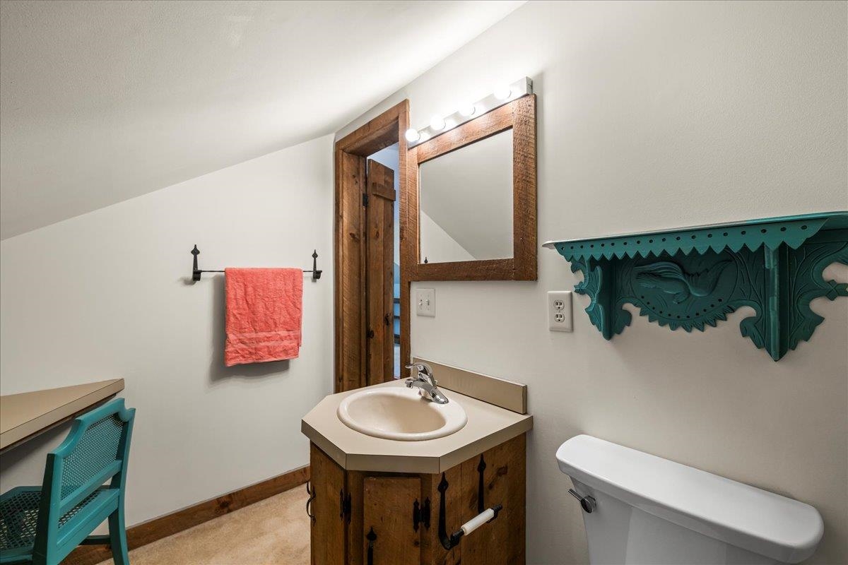 6614 MIDDLEBROOK RD, RAPHINE, Virginia 24472, 2 Bedrooms Bedrooms, ,2 BathroomsBathrooms,Residential,Moffatts Creek Cottage Located in Augusta Count,6614 MIDDLEBROOK RD,675080 MLS # 675080