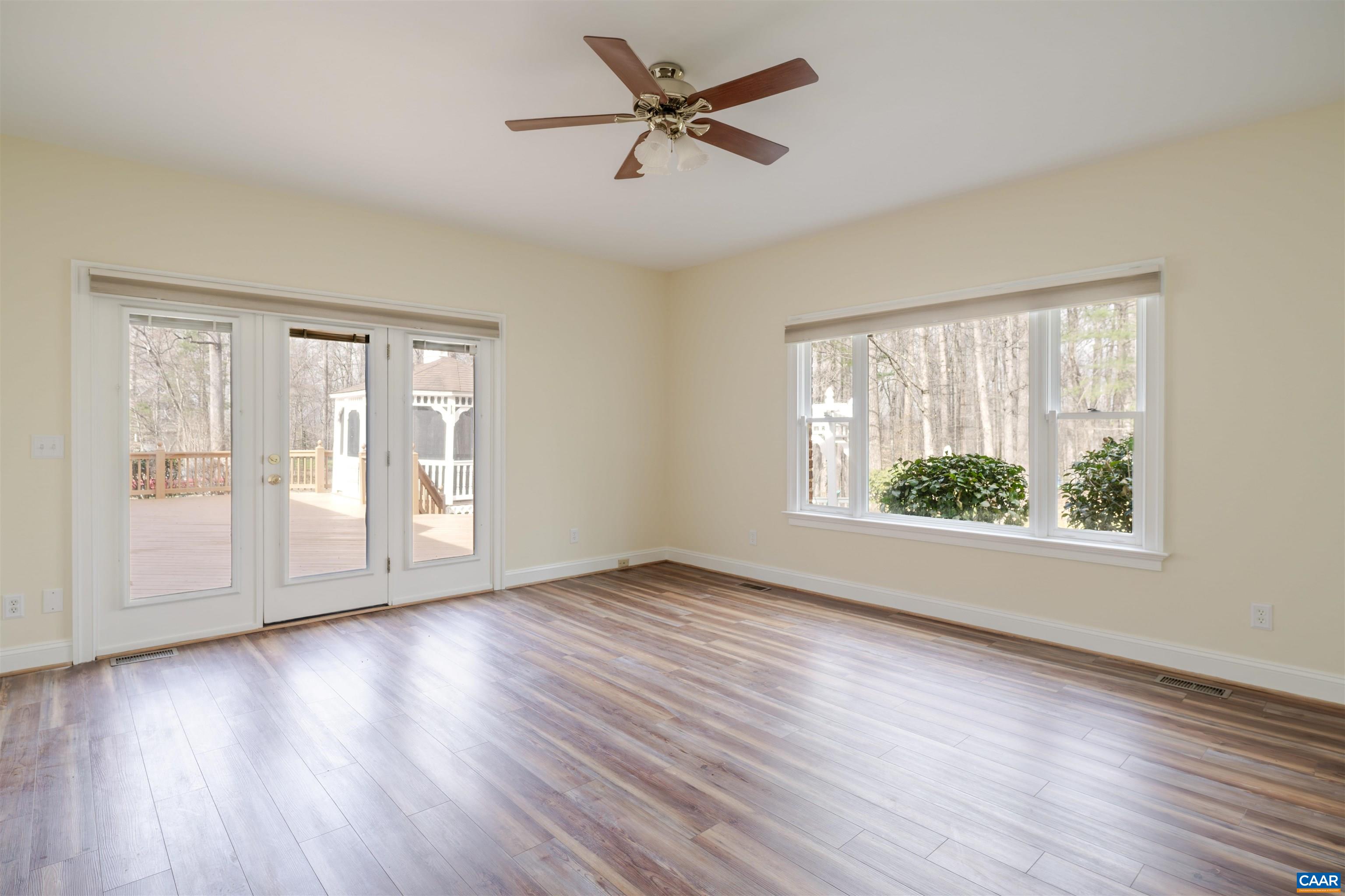 Main level Primary bed room with private bath & direct access onto the rear deck! Main level Primary bed room with private bath & direct access onto the rear deck!