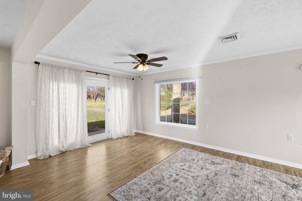 300 MARTIN ST, LURAY, Virginia 22835, 4 Bedrooms Bedrooms, ,2 BathroomsBathrooms,Residential,300 MARTIN ST,VAPA2006208 MLS # VAPA2006208