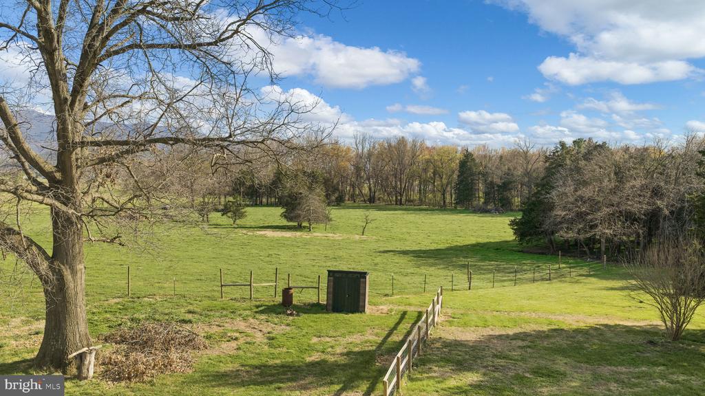 300 MARTIN ST, LURAY, Virginia 22835, 4 Bedrooms Bedrooms, ,2 BathroomsBathrooms,Residential,300 MARTIN ST,VAPA2006208 MLS # VAPA2006208