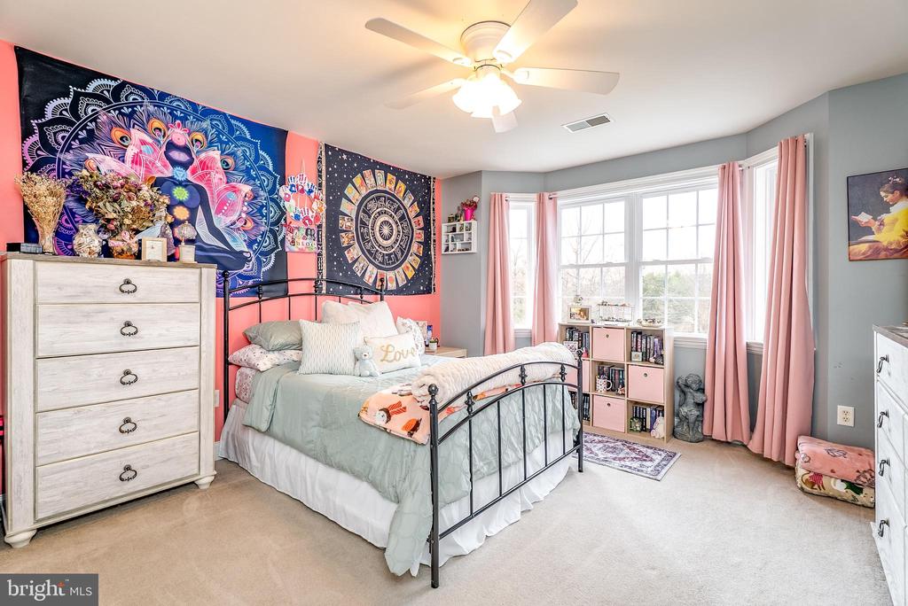 406 WOODLAND DR, LURAY, Virginia 22835, 4 Bedrooms Bedrooms, ,2 BathroomsBathrooms,Residential,406 WOODLAND DR,VAPA2006218 MLS # VAPA2006218