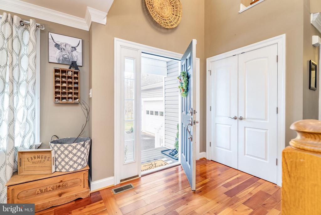 406 WOODLAND DR, LURAY, Virginia 22835, 4 Bedrooms Bedrooms, ,2 BathroomsBathrooms,Residential,406 WOODLAND DR,VAPA2006218 MLS # VAPA2006218