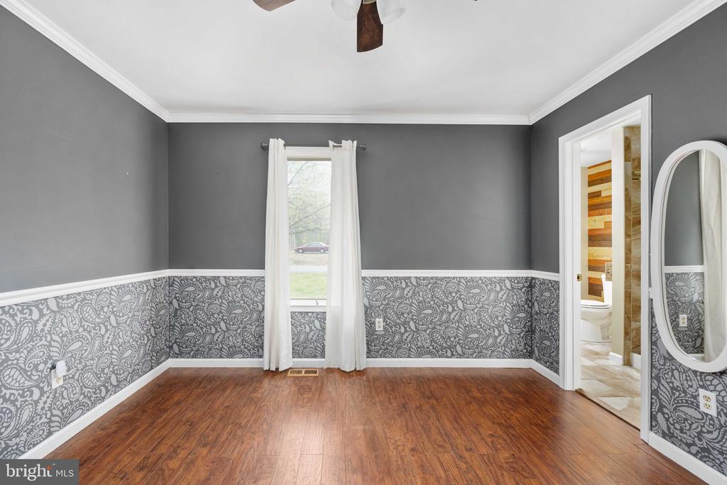 200 LIBERTY BLVD, LOCUST GROVE, Virginia 22508, 3 Bedrooms Bedrooms, ,3 BathroomsBathrooms,Residential,LAKE OF THE WOOD,200 LIBERTY BLVD,VAOR2013680 MLS # VAOR2013680