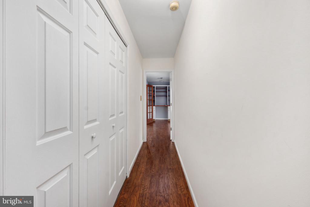 200 LIBERTY BLVD, LOCUST GROVE, Virginia 22508, 3 Bedrooms Bedrooms, ,3 BathroomsBathrooms,Residential,LAKE OF THE WOOD,200 LIBERTY BLVD,VAOR2013680 MLS # VAOR2013680