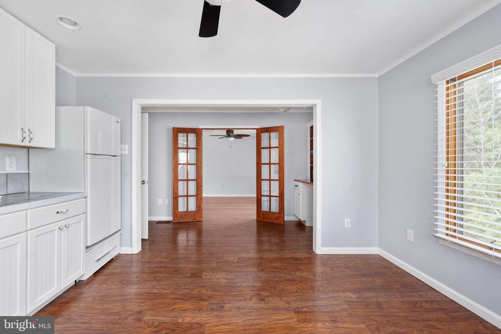 200 LIBERTY BLVD, LOCUST GROVE, Virginia 22508, 3 Bedrooms Bedrooms, ,3 BathroomsBathrooms,Residential,LAKE OF THE WOOD,200 LIBERTY BLVD,VAOR2013680 MLS # VAOR2013680