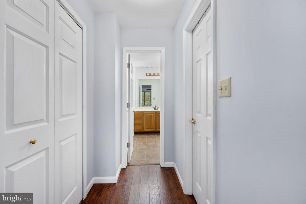 200 LIBERTY BLVD, LOCUST GROVE, Virginia 22508, 3 Bedrooms Bedrooms, ,3 BathroomsBathrooms,Residential,LAKE OF THE WOOD,200 LIBERTY BLVD,VAOR2013680 MLS # VAOR2013680