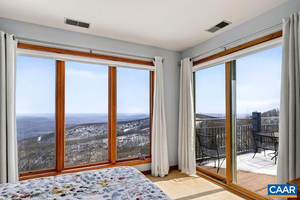 1551 VISTAS CONDOS, ROSELAND, Virginia 22967, 1 Bedroom Bedrooms, ,2 BathroomsBathrooms,Residential,1551 VISTAS CONDOS,674395 MLS # 674395