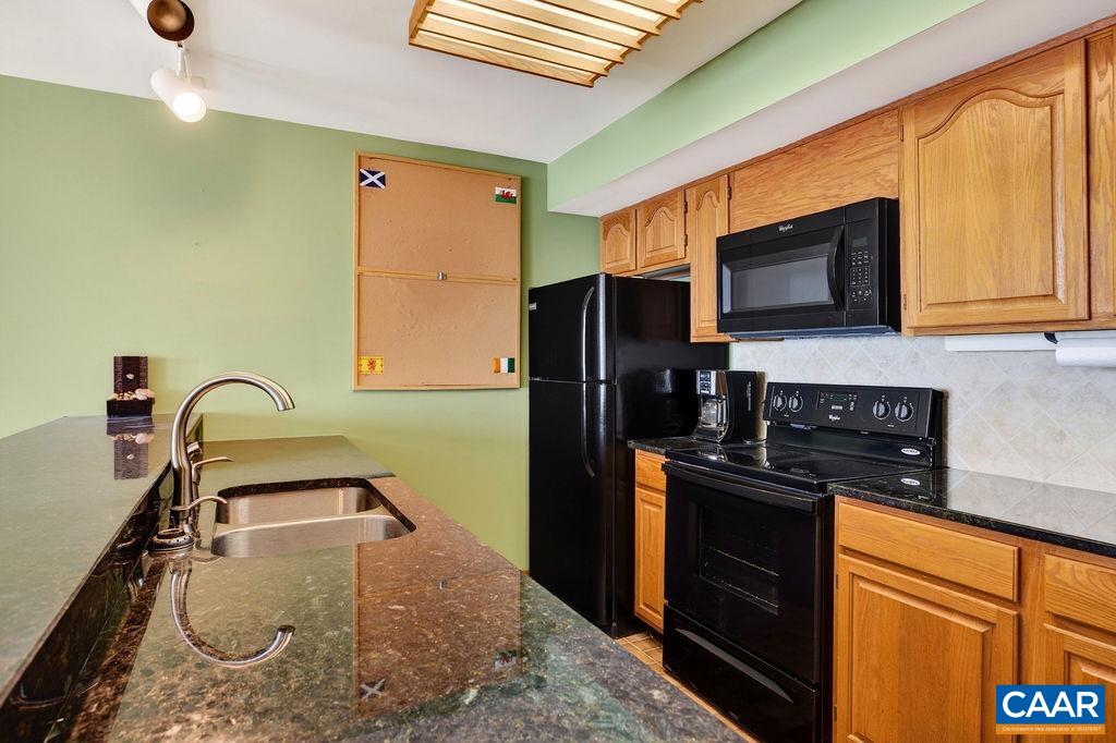 1551 VISTAS CONDOS, ROSELAND, Virginia 22967, 1 Bedroom Bedrooms, ,2 BathroomsBathrooms,Residential,1551 VISTAS CONDOS,674395 MLS # 674395