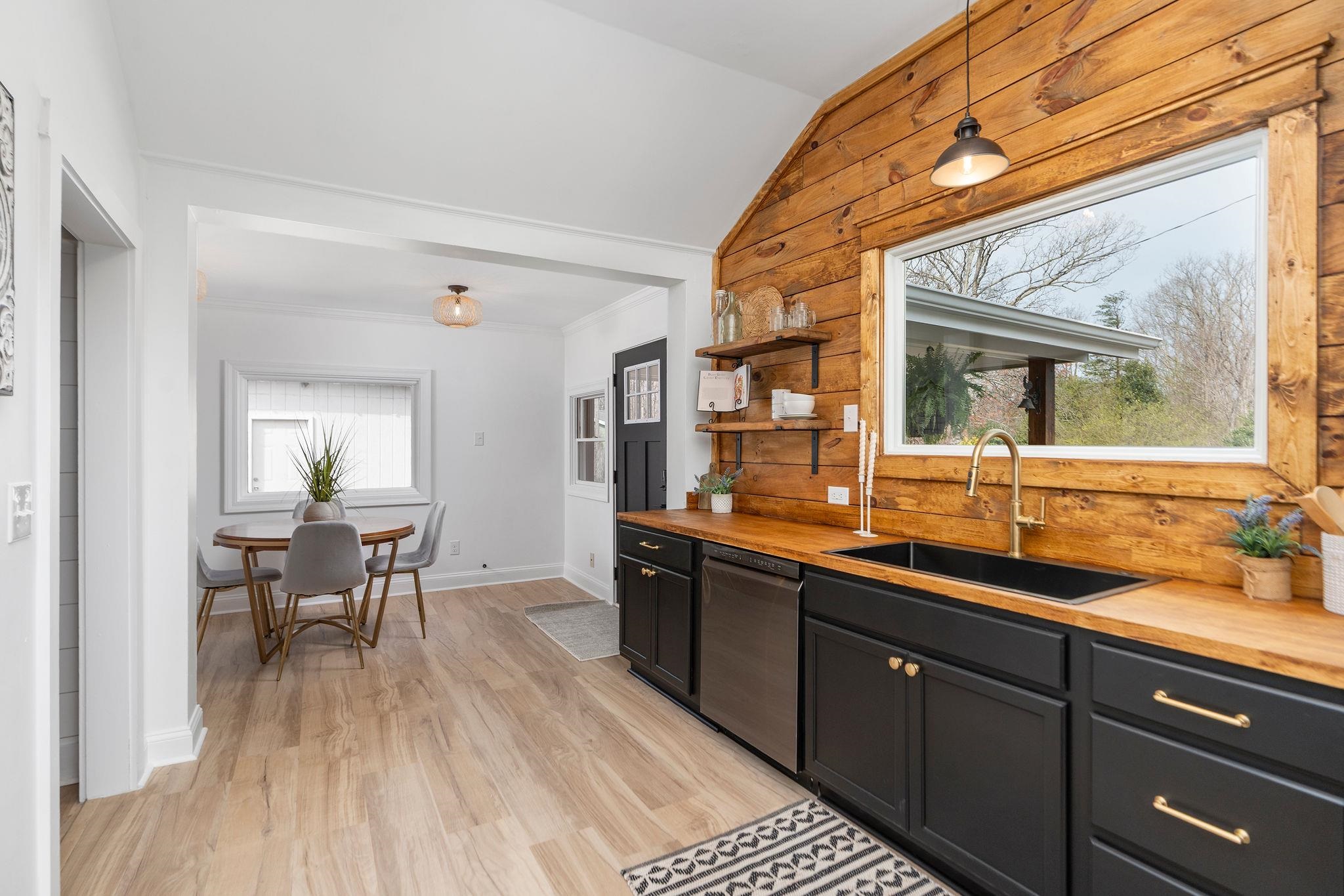 28 JONES CREEK RD, ARRINGTON, Virginia 22922, 3 Bedrooms Bedrooms, ,1 BathroomBathrooms,Residential,28 JONES CREEK RD,675089 MLS # 675089