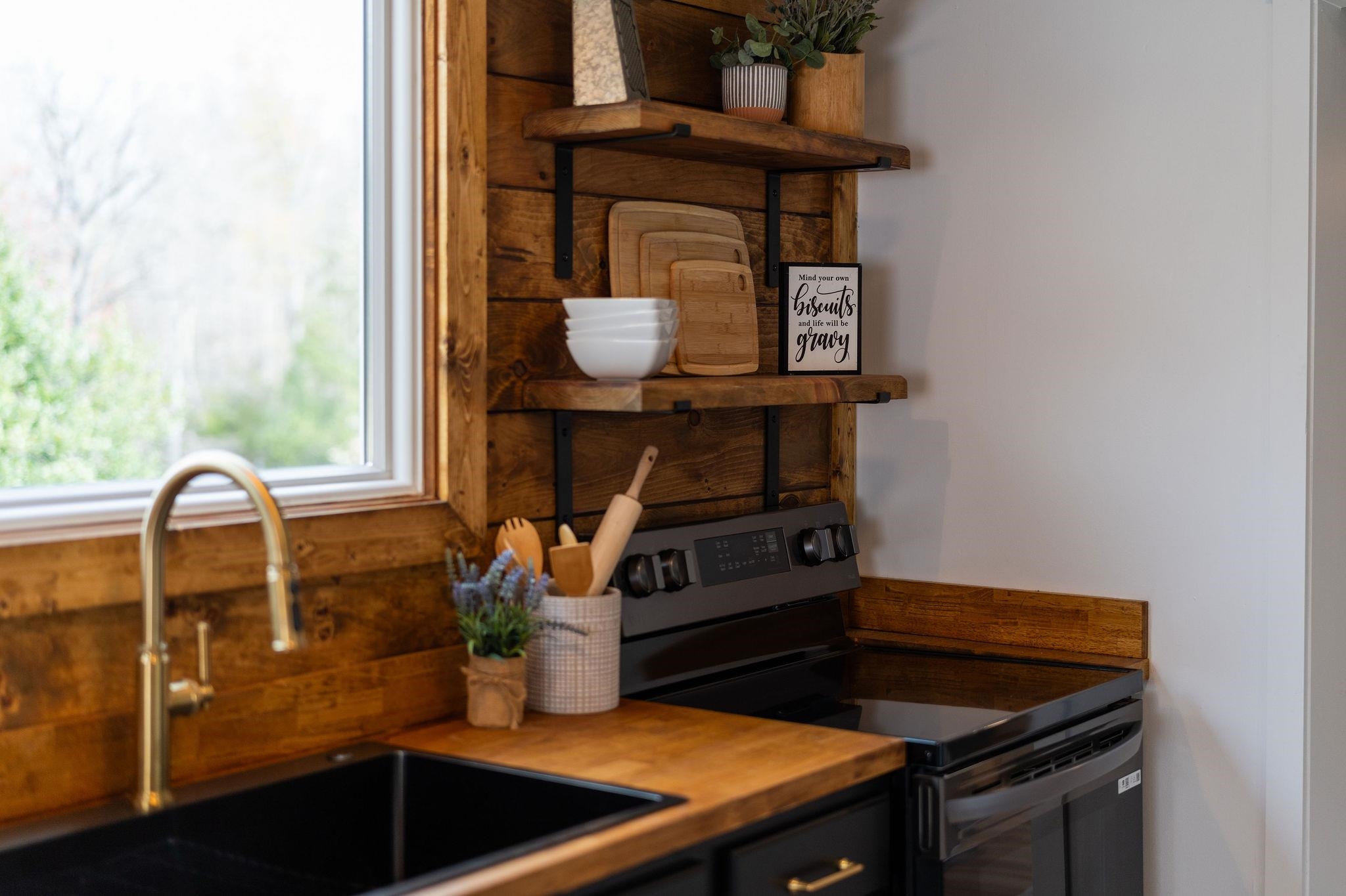 28 JONES CREEK RD, ARRINGTON, Virginia 22922, 3 Bedrooms Bedrooms, ,1 BathroomBathrooms,Residential,28 JONES CREEK RD,675089 MLS # 675089