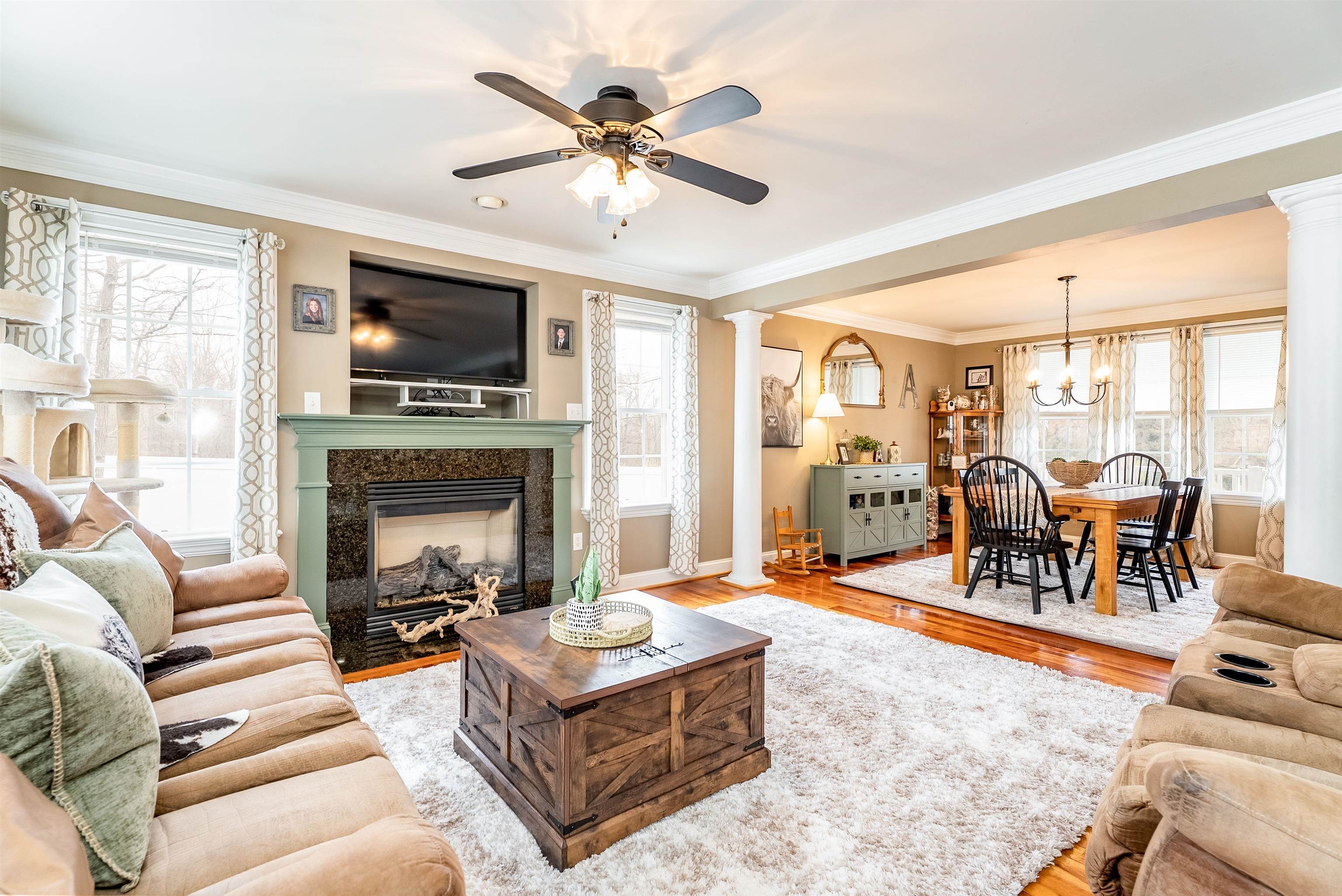 406 WOODLAND DR, LURAY, Virginia 22835, 4 Bedrooms Bedrooms, ,2 BathroomsBathrooms,Residential,406 WOODLAND DR,675091 MLS # 675091