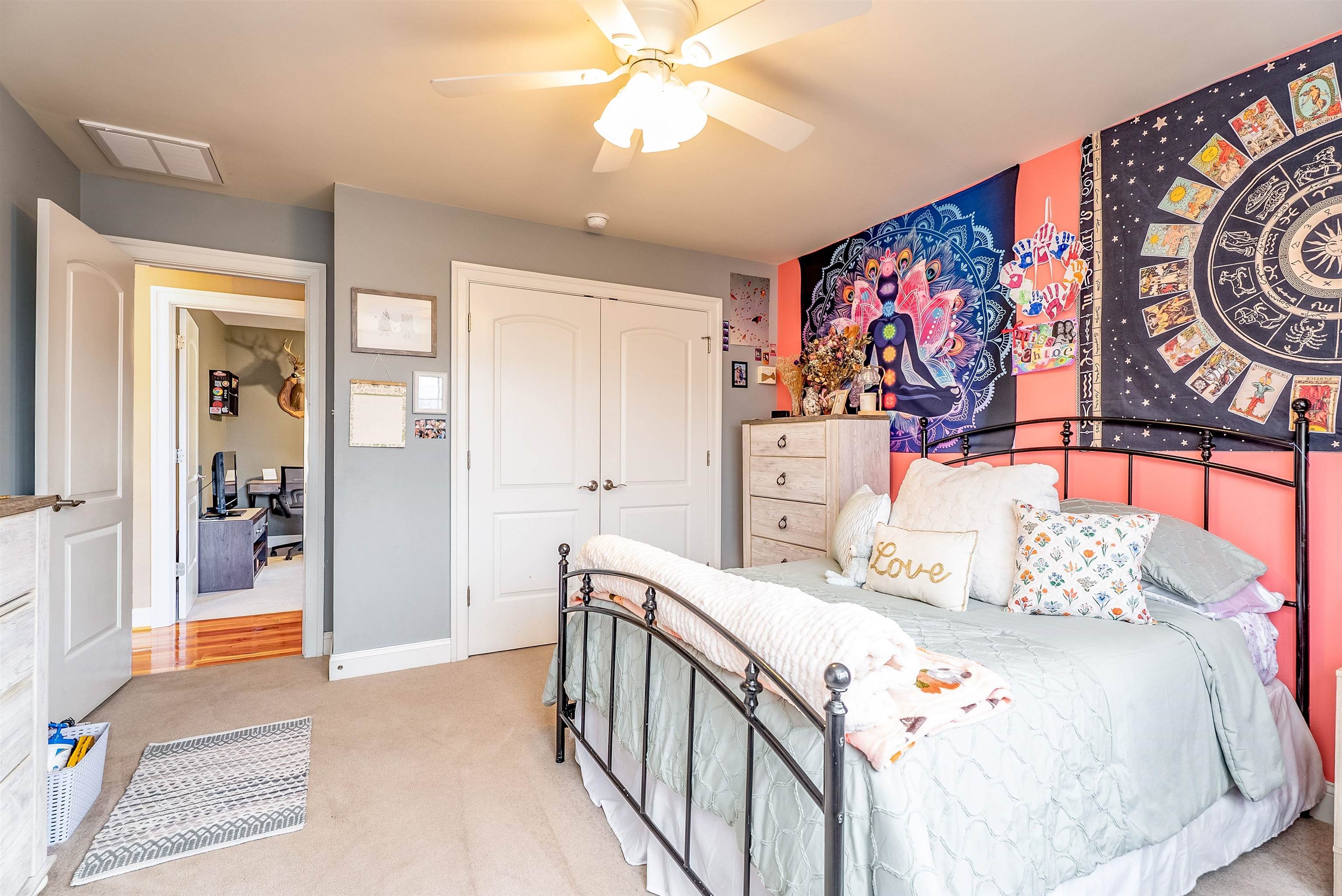 406 WOODLAND DR, LURAY, Virginia 22835, 4 Bedrooms Bedrooms, ,2 BathroomsBathrooms,Residential,406 WOODLAND DR,675091 MLS # 675091