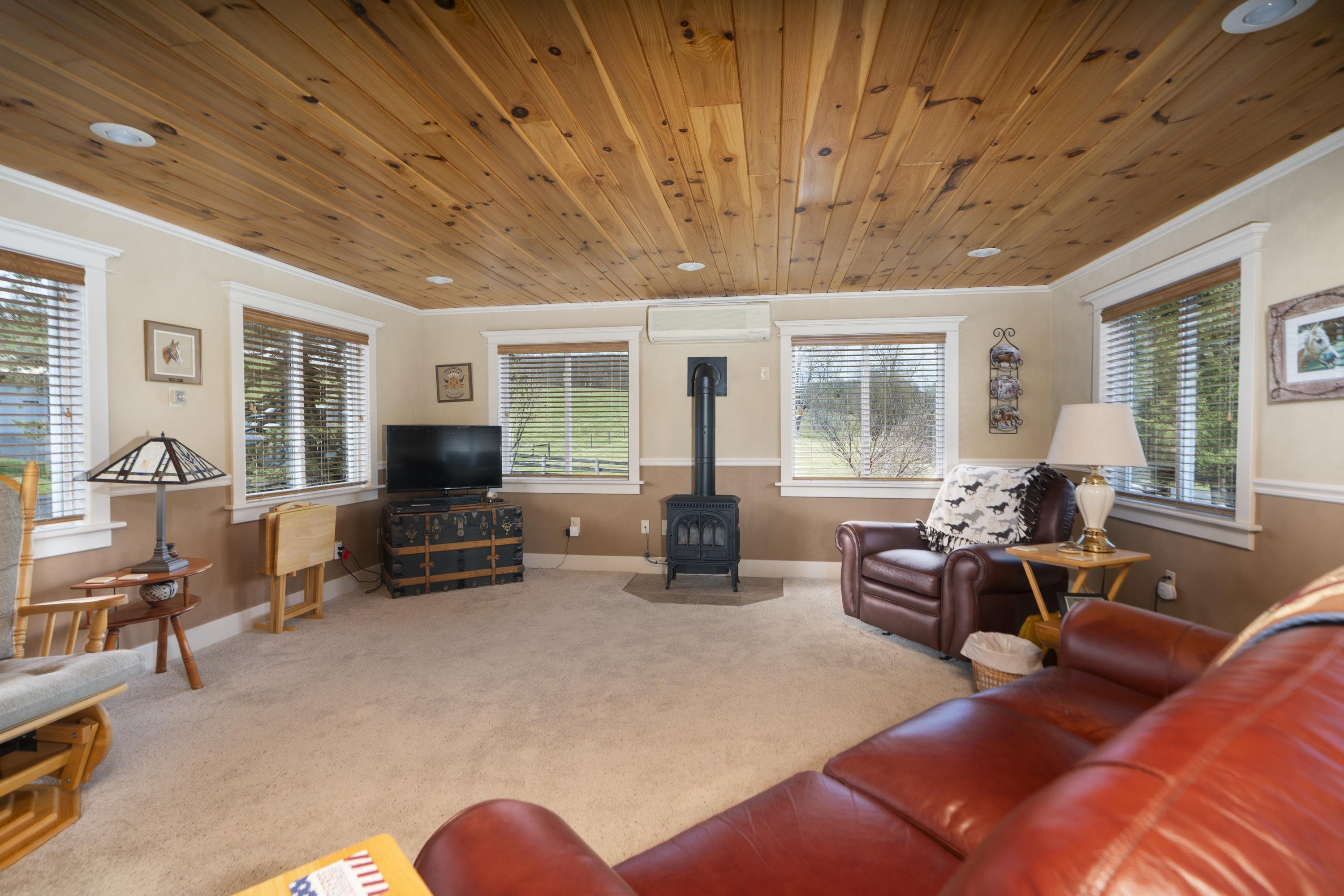 584 NEWPORT RD, SPOTTSWOOD, Virginia 24476, 3 Bedrooms Bedrooms, ,2 BathroomsBathrooms,Residential,584 NEWPORT RD,675093 MLS # 675093