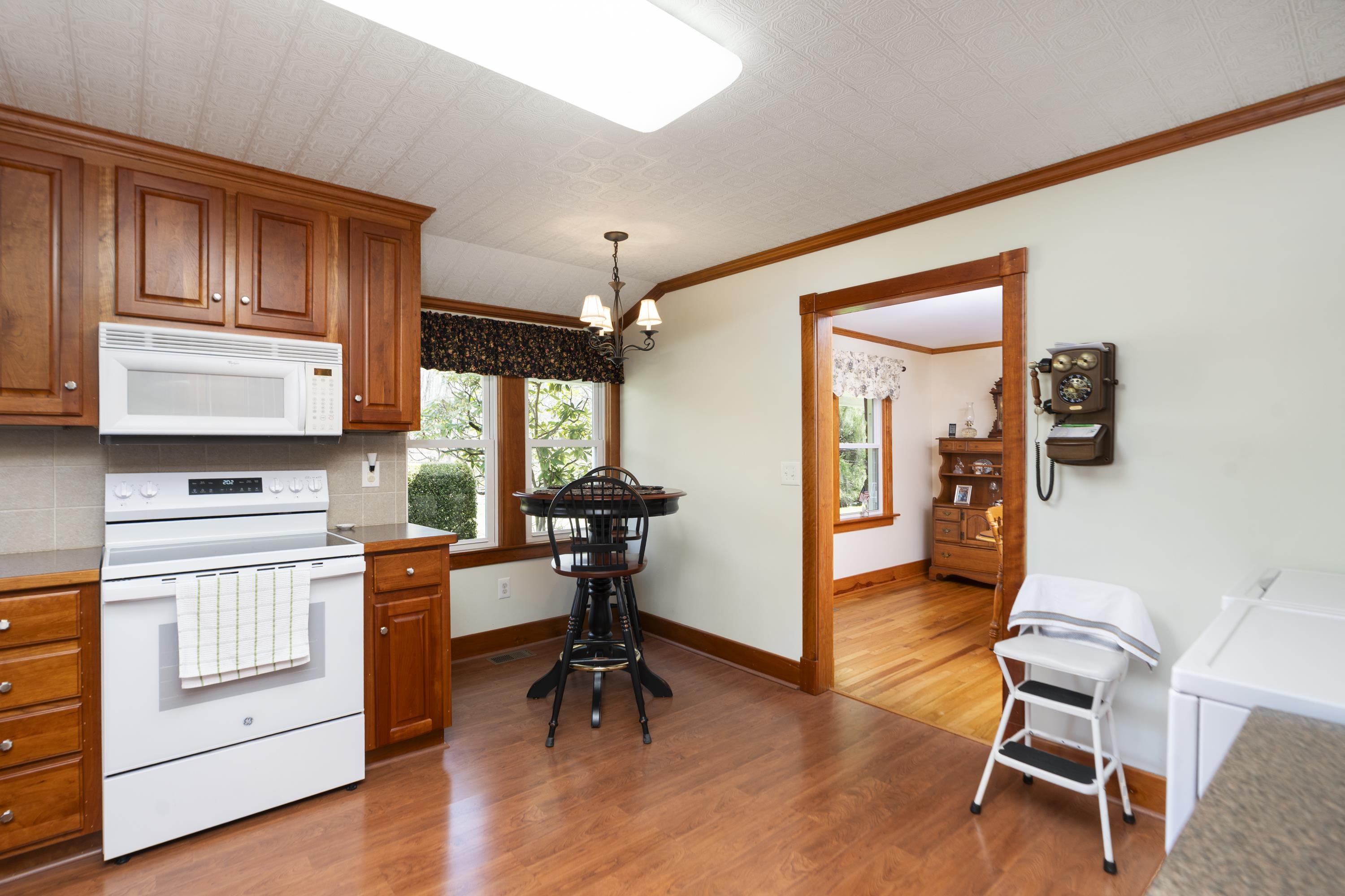 584 NEWPORT RD, SPOTTSWOOD, Virginia 24476, 3 Bedrooms Bedrooms, ,2 BathroomsBathrooms,Residential,584 NEWPORT RD,675093 MLS # 675093