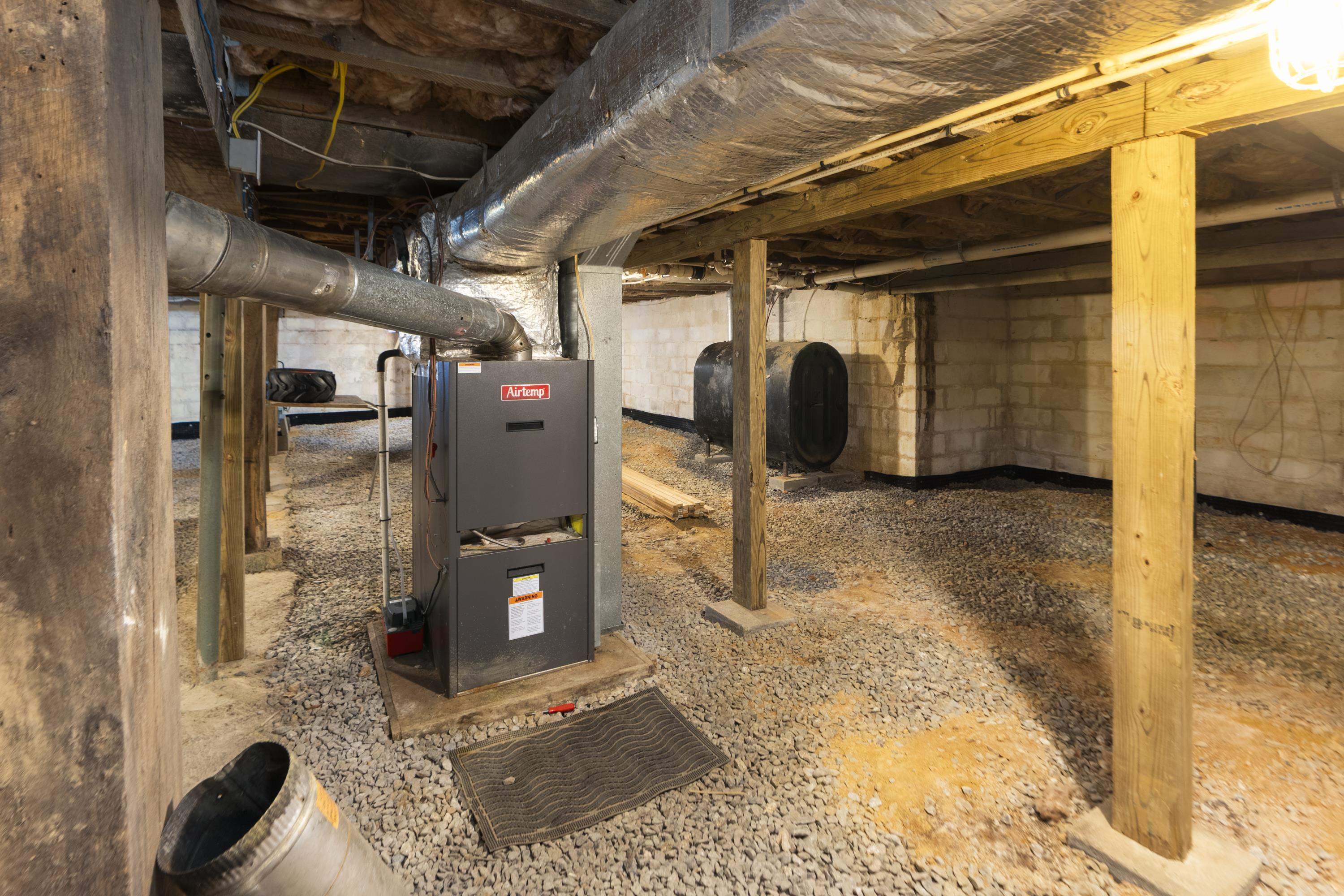 584 NEWPORT RD, SPOTTSWOOD, Virginia 24476, 3 Bedrooms Bedrooms, ,2 BathroomsBathrooms,Residential,584 NEWPORT RD,675093 MLS # 675093