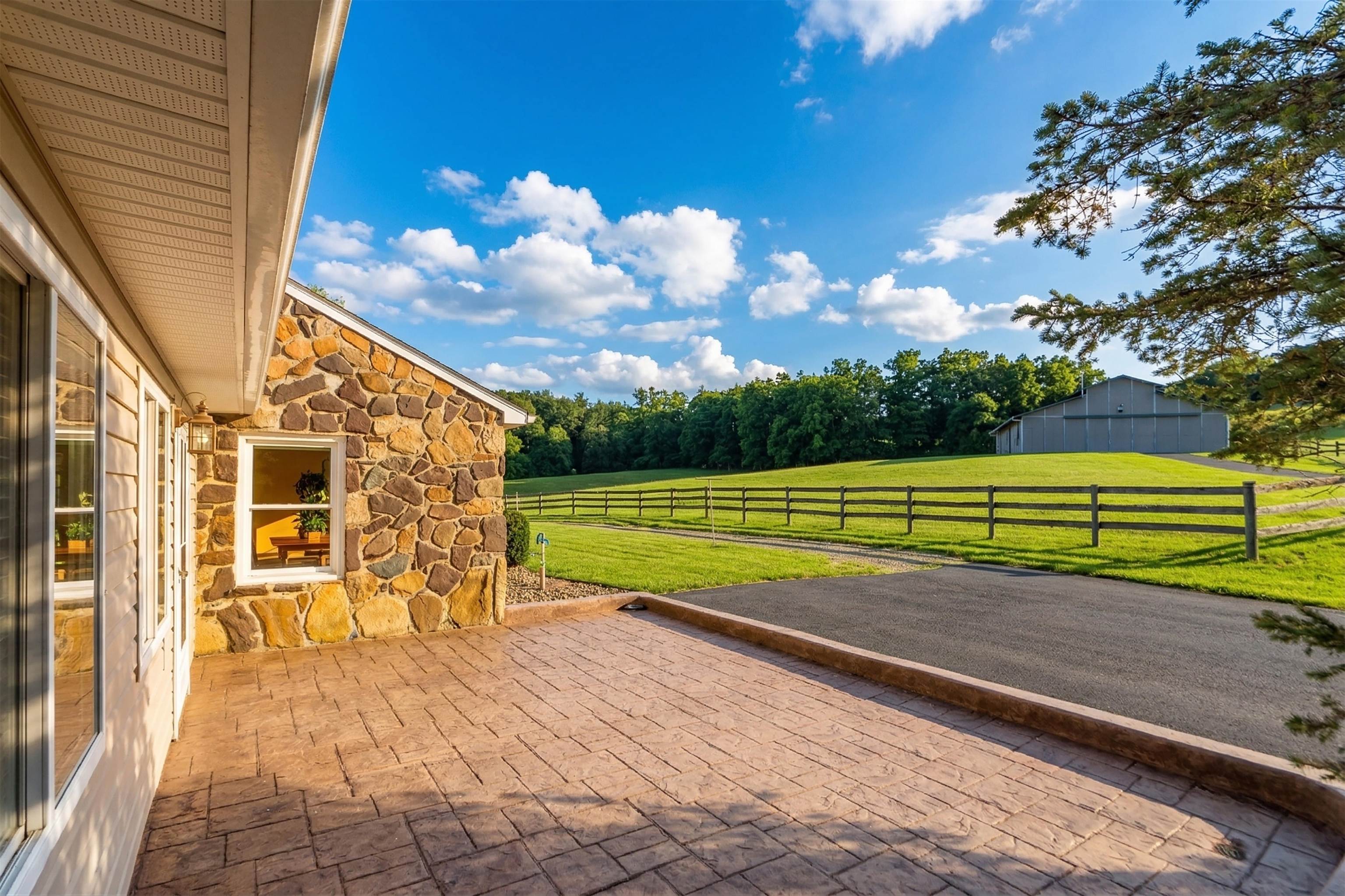 584 NEWPORT RD, SPOTTSWOOD, Virginia 24476, 3 Bedrooms Bedrooms, ,2 BathroomsBathrooms,Residential,584 NEWPORT RD,675093 MLS # 675093