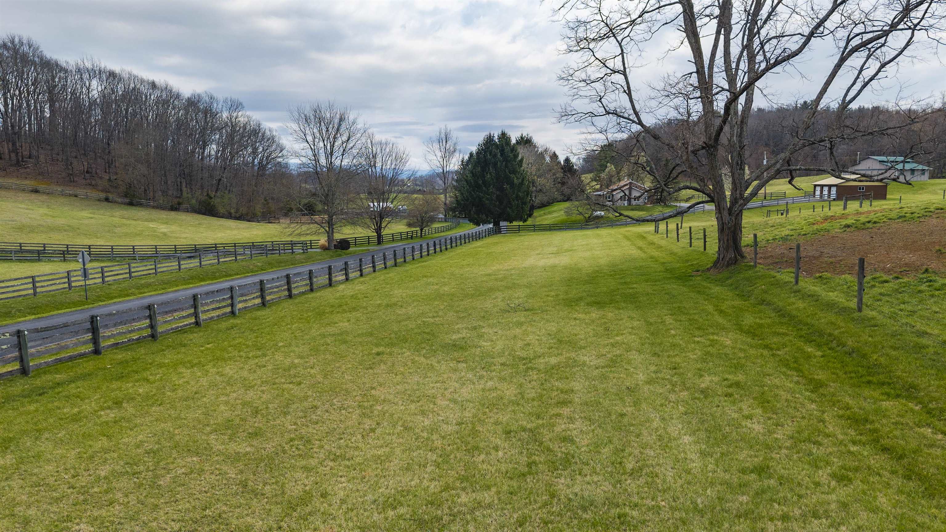 584 NEWPORT RD, SPOTTSWOOD, Virginia 24476, 3 Bedrooms Bedrooms, ,2 BathroomsBathrooms,Residential,584 NEWPORT RD,675093 MLS # 675093