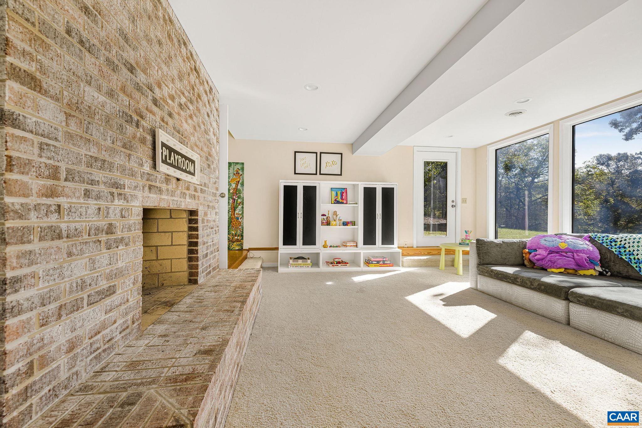 340 GRASSMERE RD, CHARLOTTESVILLE, Virginia 22903, 9 Bedrooms Bedrooms, ,5 BathroomsBathrooms,Residential,340 GRASSMERE RD,675095 MLS # 675095