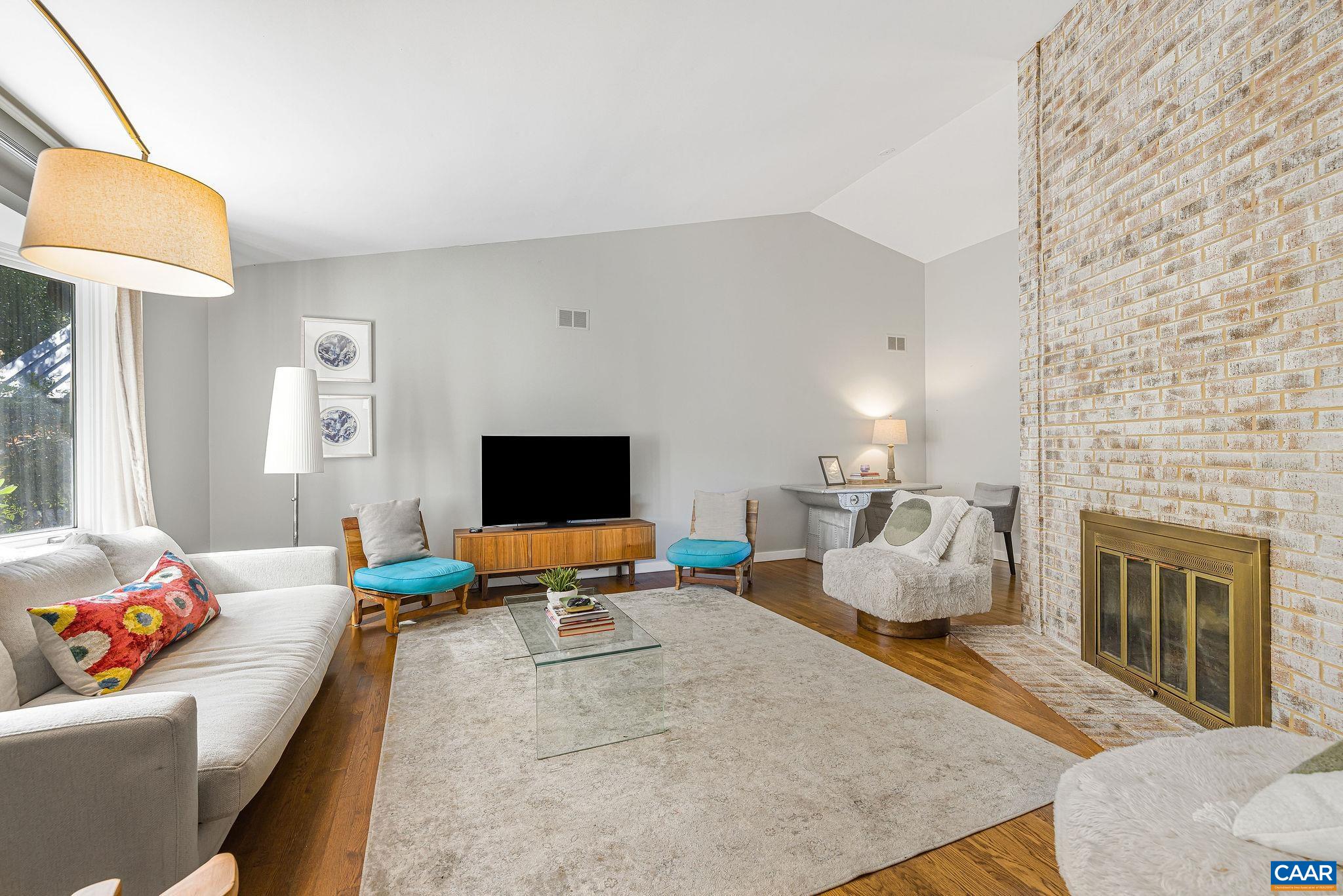 340 GRASSMERE RD, CHARLOTTESVILLE, Virginia 22903, 9 Bedrooms Bedrooms, ,5 BathroomsBathrooms,Residential,340 GRASSMERE RD,675095 MLS # 675095