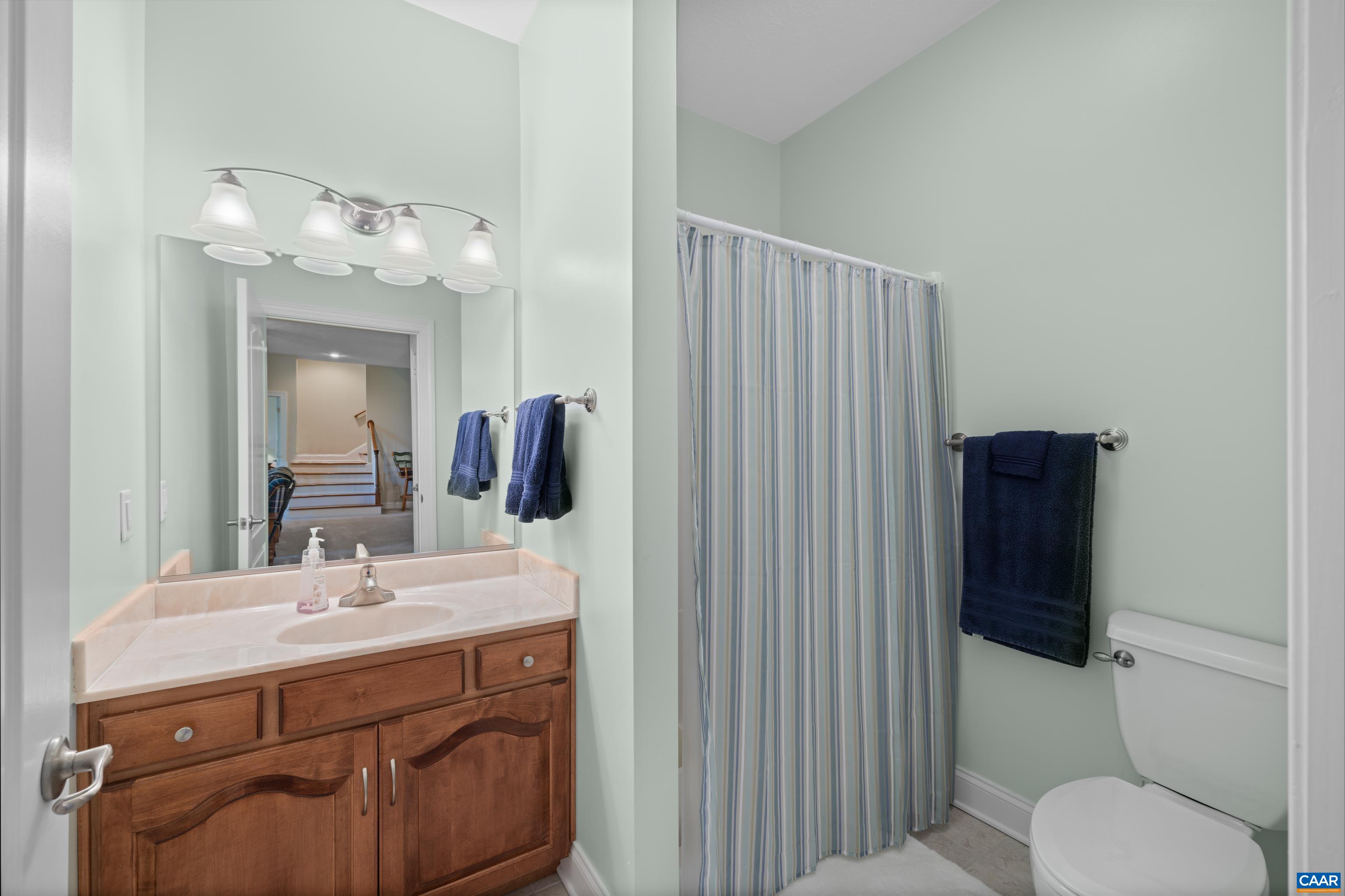 137 DIAMOND CT, HARRISONBURG, Virginia 22801, 7 Bedrooms Bedrooms, ,6 BathroomsBathrooms,Residential,137 DIAMOND CT,675097 MLS # 675097