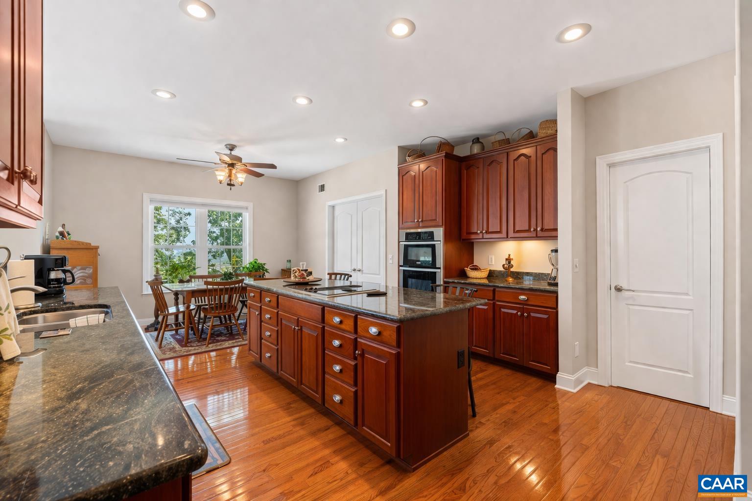 137 DIAMOND CT, HARRISONBURG, Virginia 22801, 7 Bedrooms Bedrooms, ,6 BathroomsBathrooms,Residential,137 DIAMOND CT,675097 MLS # 675097