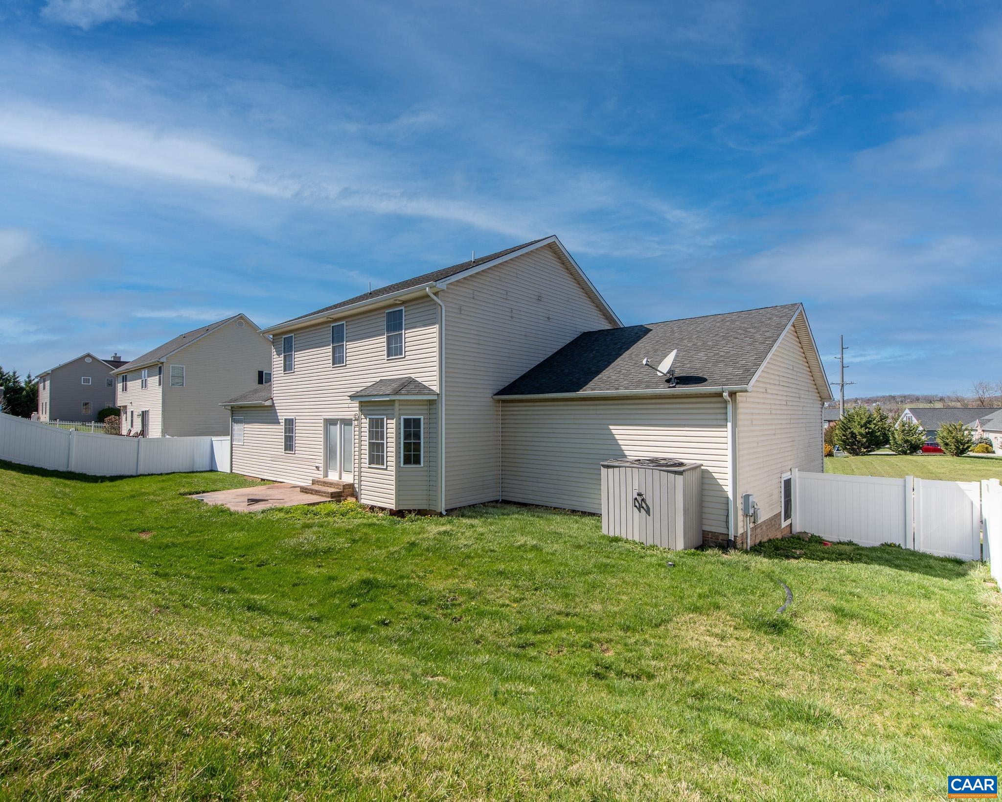 1991 RUSSELL DR, ROCKINGHAM, Virginia 22801, 5 Bedrooms Bedrooms, ,3 BathroomsBathrooms,Residential,1991 RUSSELL DR,675098 MLS # 675098 1991 RUSSELL DR, ROCKINGHAM, Virginia 22801, 5 Bedrooms Bedrooms, ,3 BathroomsBathrooms,Residential,1991 RUSSELL DR,675098 MLS # 675098