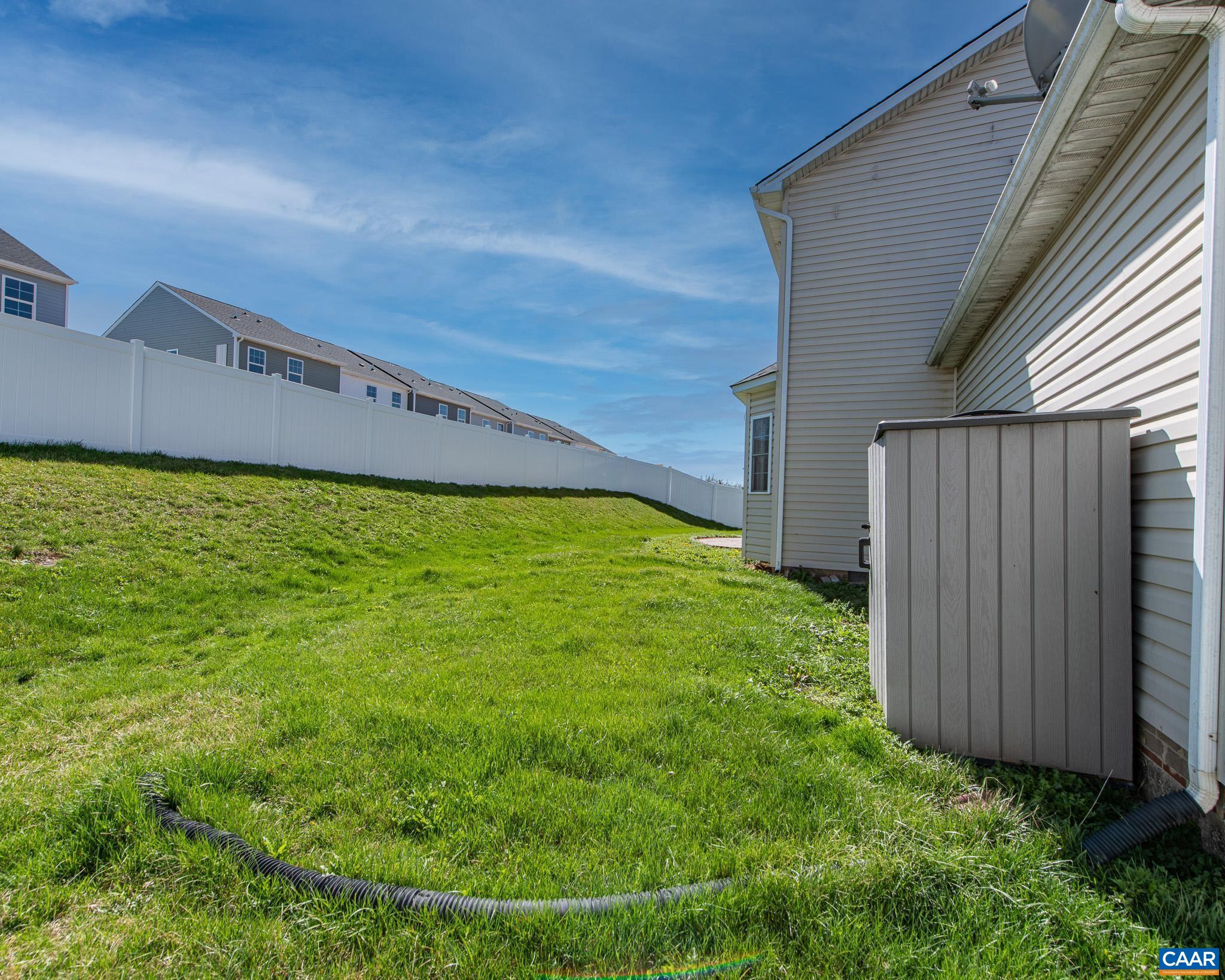 1991 RUSSELL DR, ROCKINGHAM, Virginia 22801, 5 Bedrooms Bedrooms, ,3 BathroomsBathrooms,Residential,1991 RUSSELL DR,675098 MLS # 675098 1991 RUSSELL DR, ROCKINGHAM, Virginia 22801, 5 Bedrooms Bedrooms, ,3 BathroomsBathrooms,Residential,1991 RUSSELL DR,675098 MLS # 675098