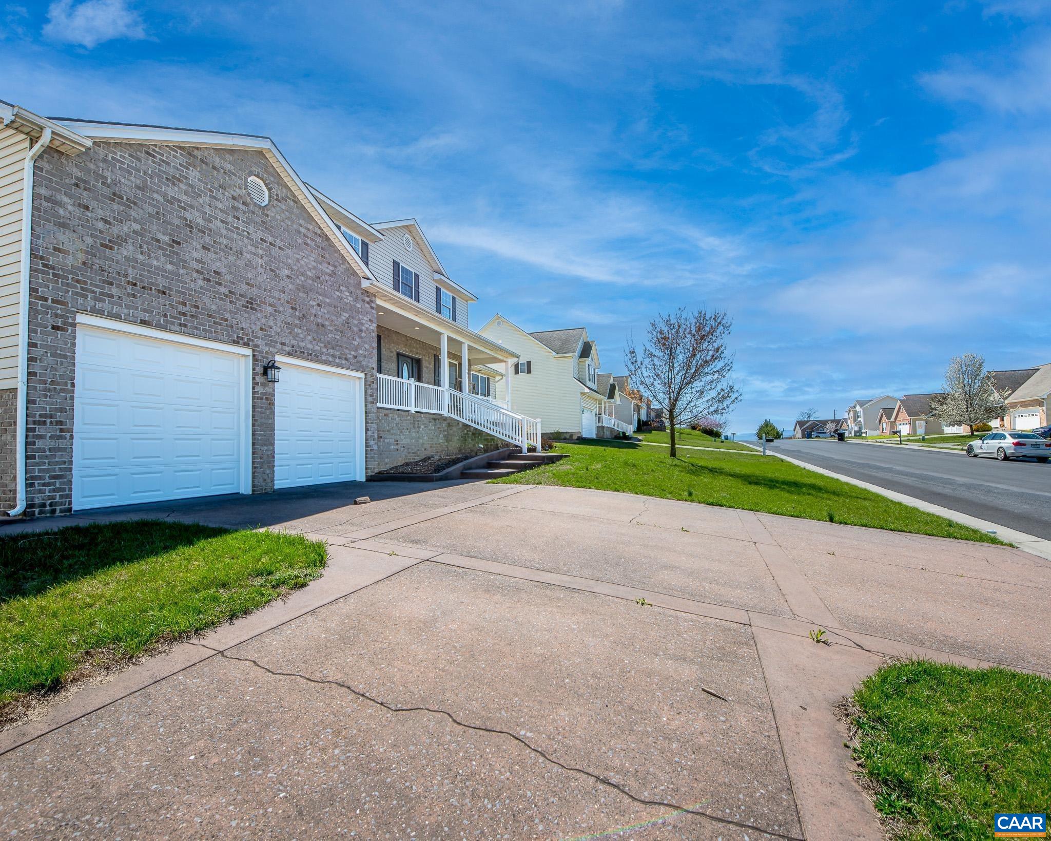 1991 RUSSELL DR, ROCKINGHAM, Virginia 22801, 5 Bedrooms Bedrooms, ,3 BathroomsBathrooms,Residential,1991 RUSSELL DR,675098 MLS # 675098 1991 RUSSELL DR, ROCKINGHAM, Virginia 22801, 5 Bedrooms Bedrooms, ,3 BathroomsBathrooms,Residential,1991 RUSSELL DR,675098 MLS # 675098